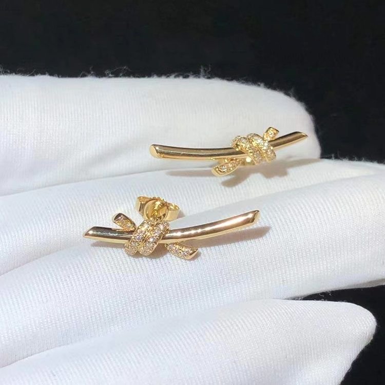 tiffany 18k yellow gold diamond knot earrings