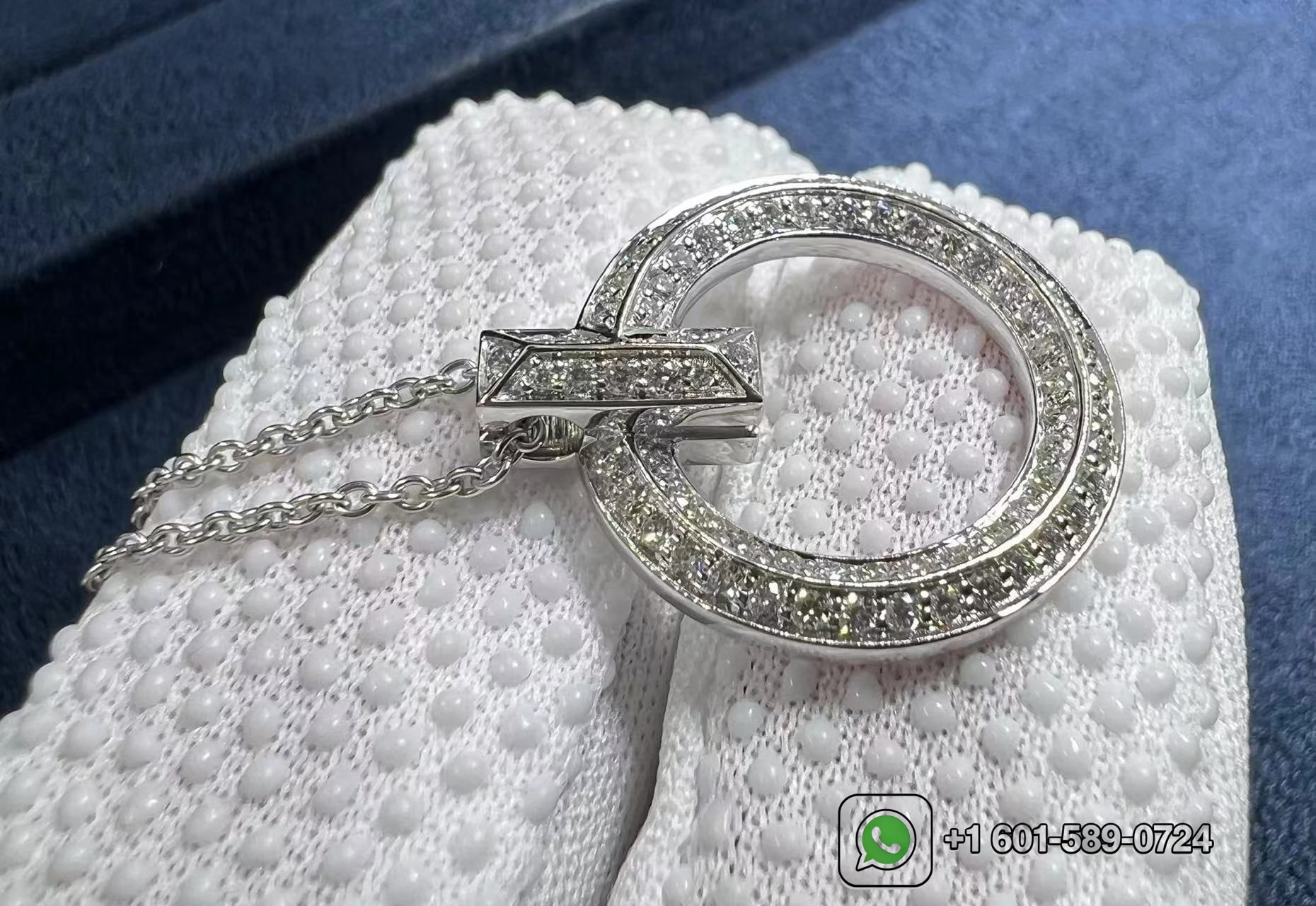 tiffany 18k white gold diamond t t1 circle pendant necklace 5