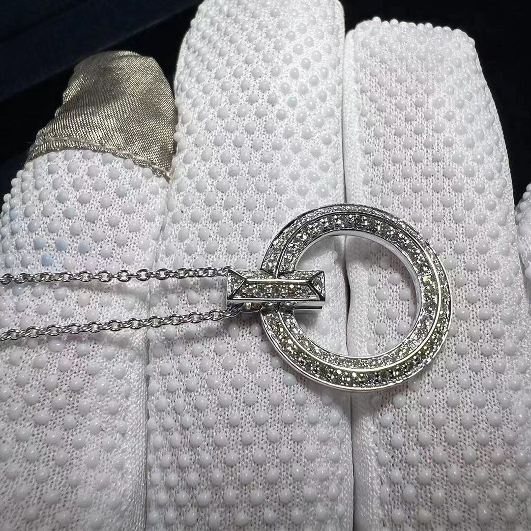 tiffany 18k white gold diamond t t1 circle pendant necklace
