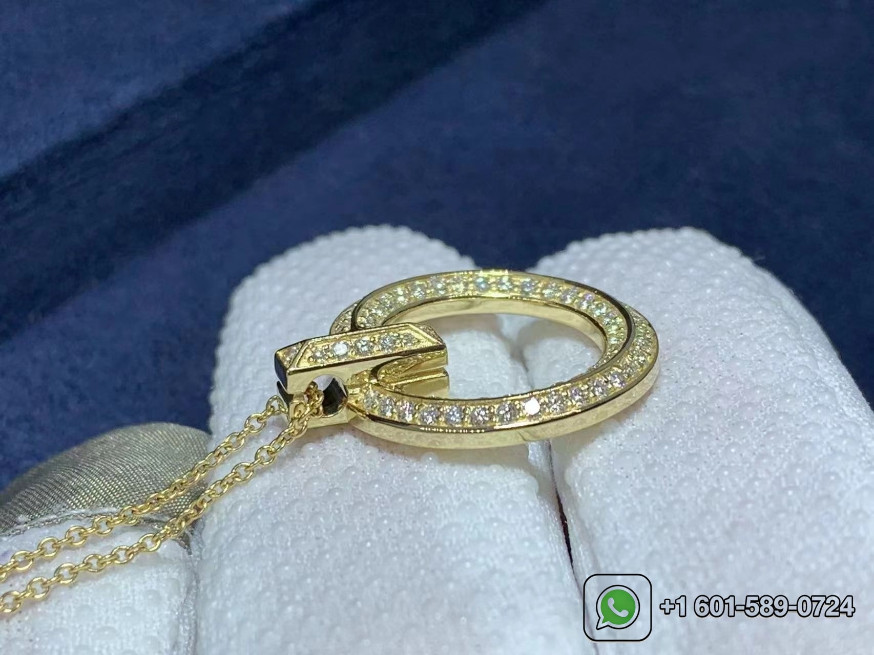 tiffany 18k yellow gold diamond t t1 circle pendant necklace 3