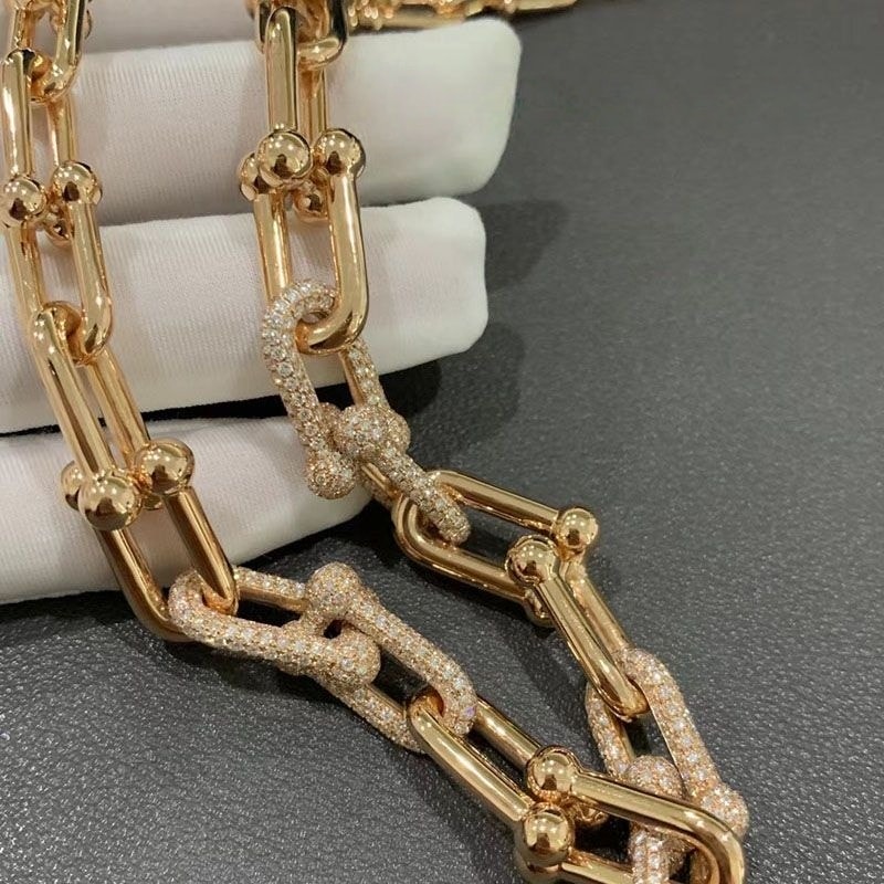 tiffany city hardwear 18k rose gold pave diamonds graduated link necklace 8