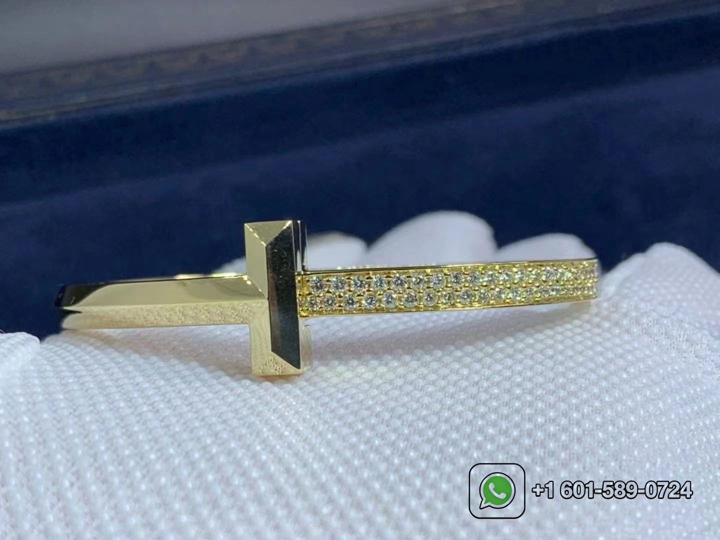 tiffany co. t t1 wide diamond hinged 18 karat yellow gold size large bangle bracelet 5