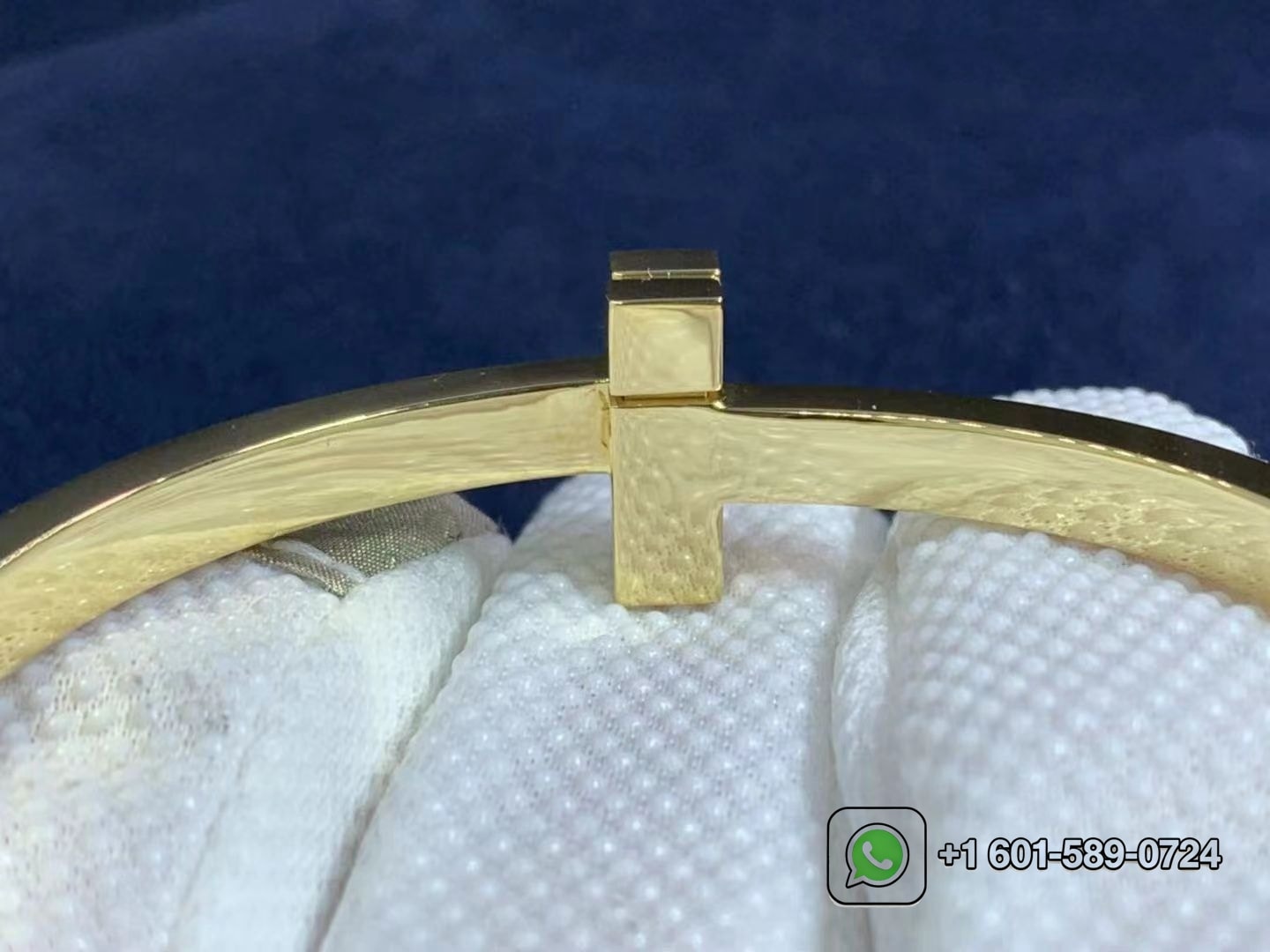 tiffany co. t t1 wide diamond hinged 18 karat yellow gold size large bangle bracelet 8