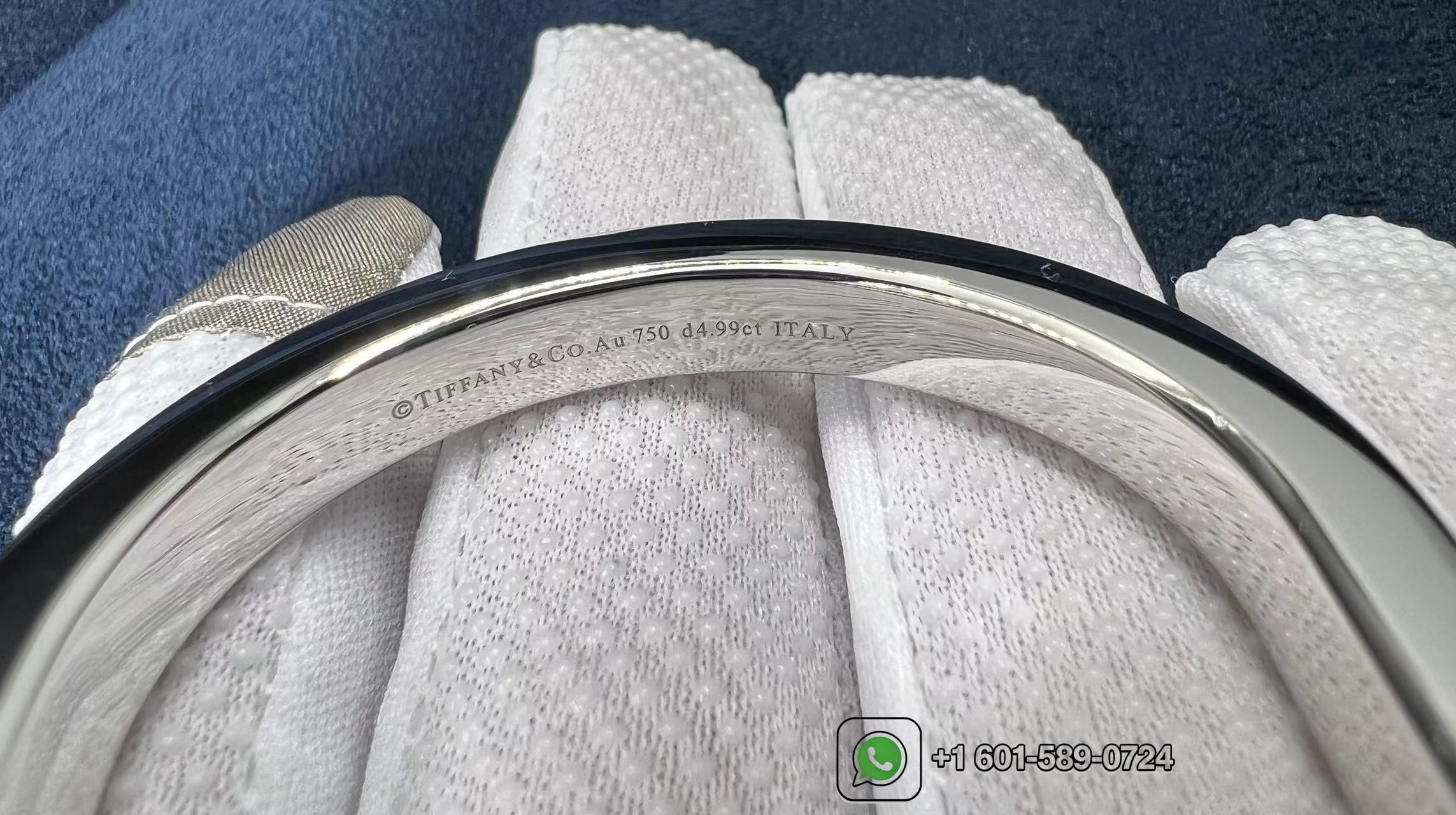 tiffany lock bangle bracelet in 18k white gold with full pave diamonds 9