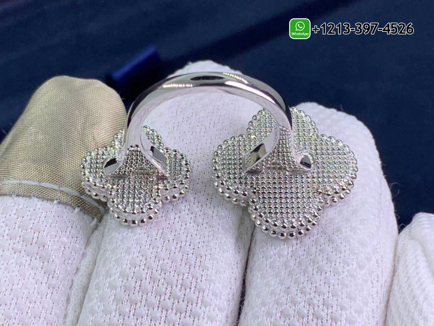 Van-Cleef-Arpels-18K-White-Gold-Mother-of-Pearl-Magic-Alhambra-Between-The-Fingers-Ring-VCARN05600-3.jpg Custom Made Best Quality 1:1 Van Cleef & Arpels 18K White Gold Mother of Pearl Magic Alhambra Between The Fingers Ring - High Quality 18k Gold and Diamond Luxury Distinctive Collection Designer Jewelry Customized Factory Price - Image 4