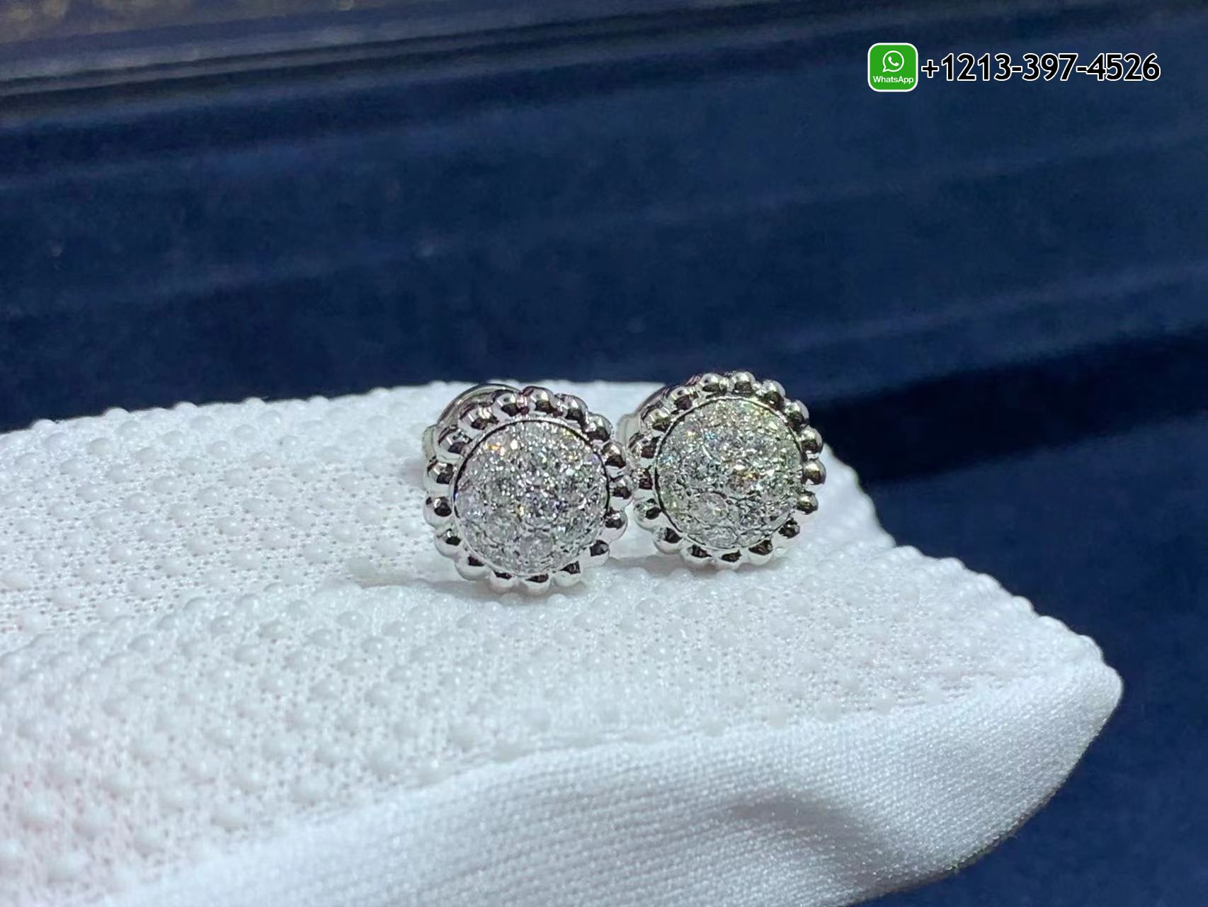 Van-Cleef-Arpels-18K-White-Gold-Perlee-Diamond-Earrings-VCARO9PF00-3.jpg Custom Made Best Quality 1:1 Cheap Van Cleef & Arpels 18K White Gold Perlée Diamond Earrings - High Quality 18k Gold and Diamond Luxury Distinctive Collection Designer Jewelry Customized Factory Price - Image 4