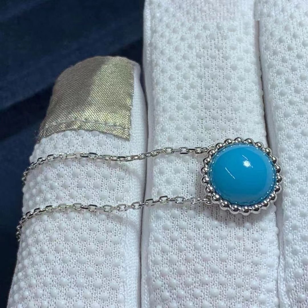 van cleef arpels 18k white gold turquoise perlee couleurs pendant necklace vcarp4dn00