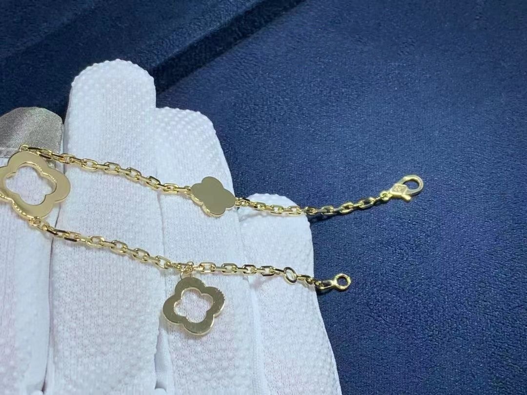 van cleef arpels 18k yellow gold byzantine alhambra bracelet vcard39600