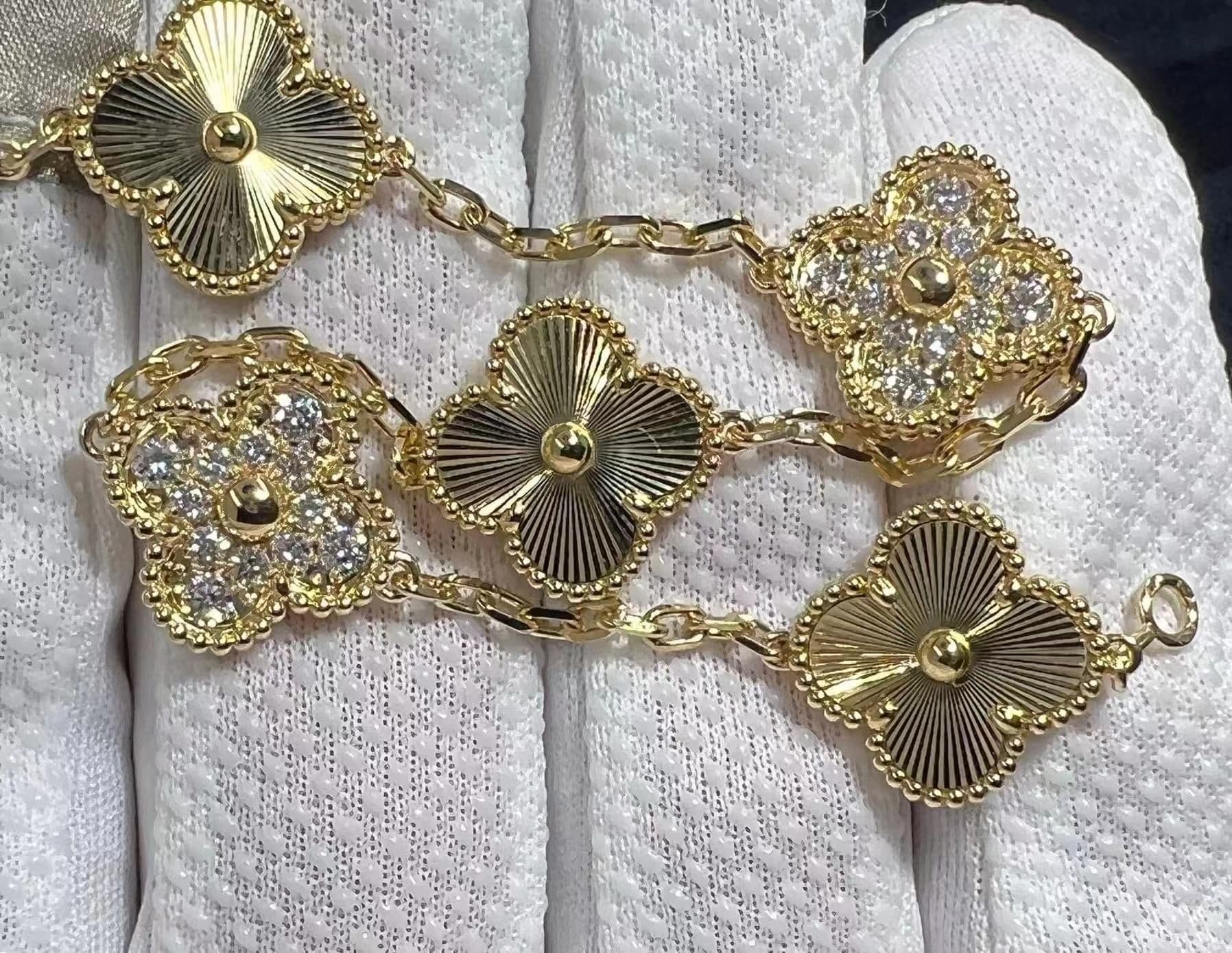 van cleef arpels 18k yellow gold diamond 5 motifs guilloche vintage alhambra bracelet vcarp4kn00 1