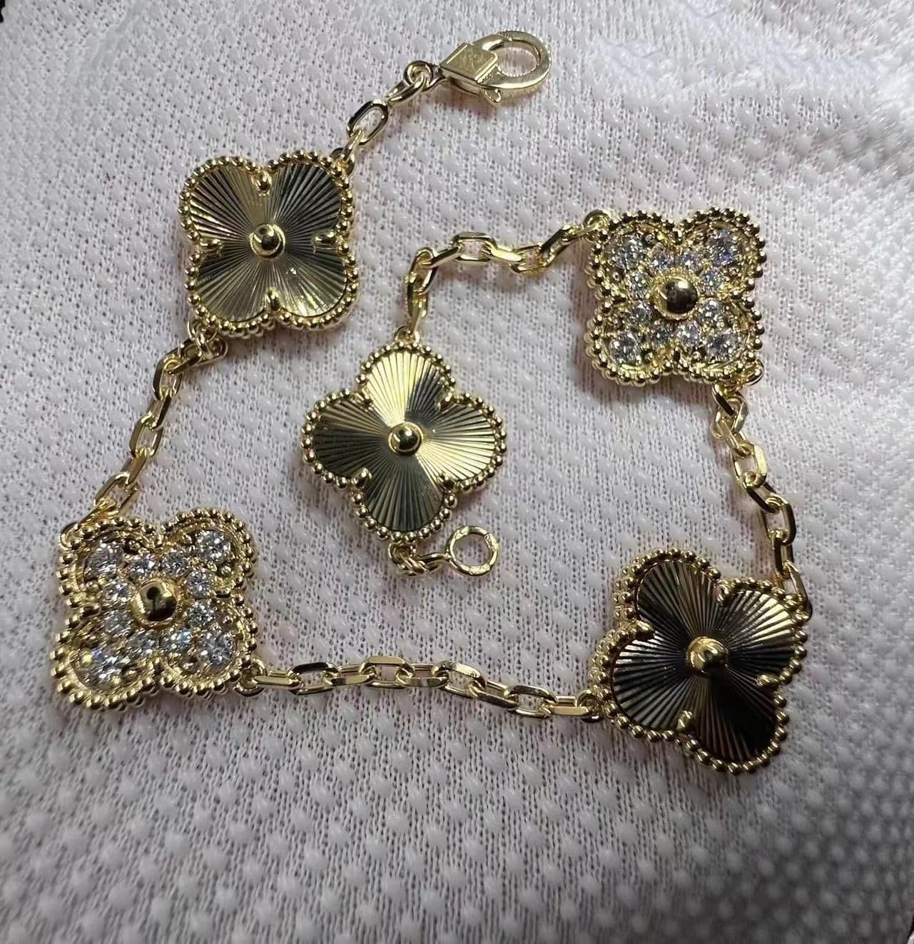 van cleef arpels 18k yellow gold diamond 5 motifs guilloche vintage alhambra bracelet vcarp4kn00