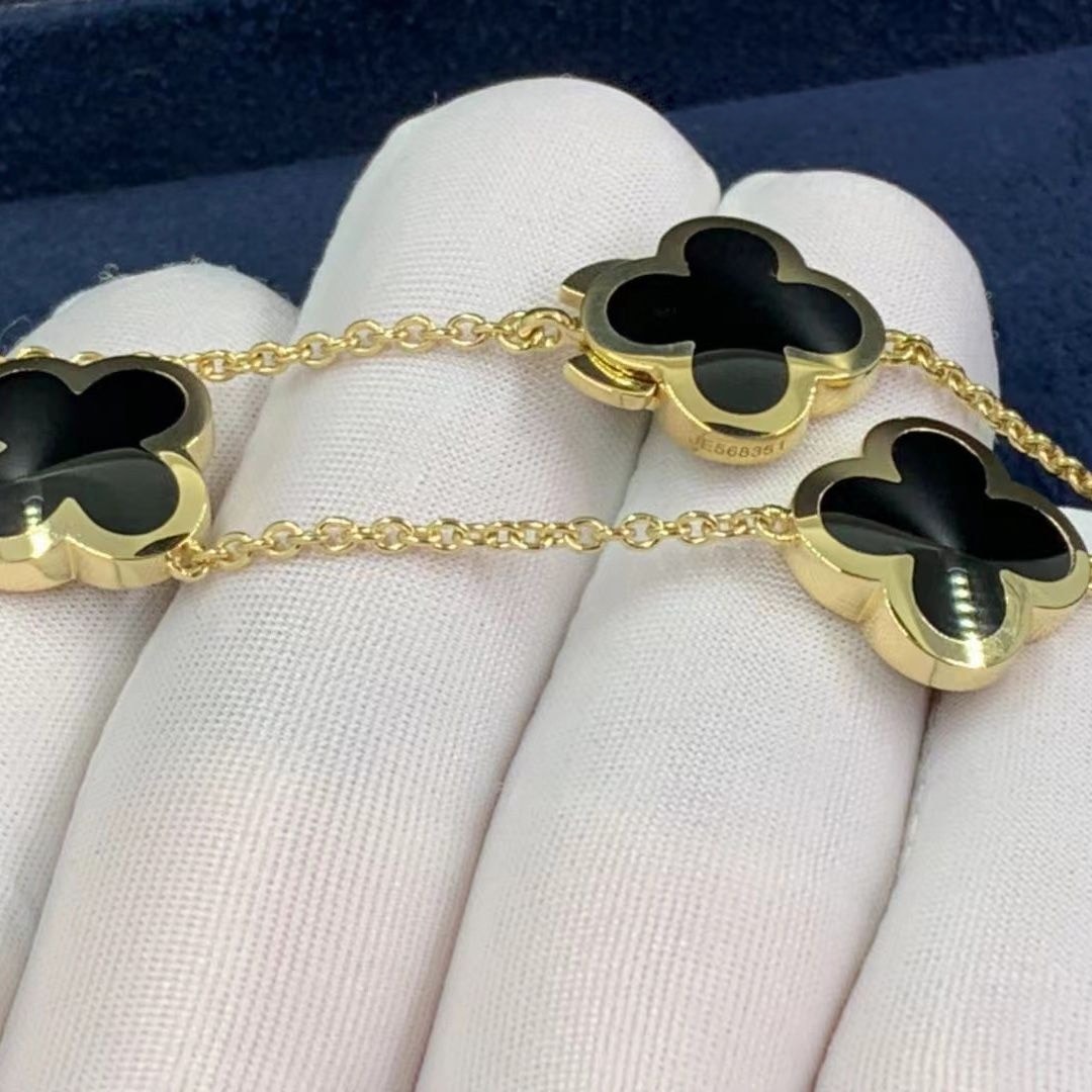 van cleef arpels 18k yellow gold onyx pure alhambra 9 motif long necklace