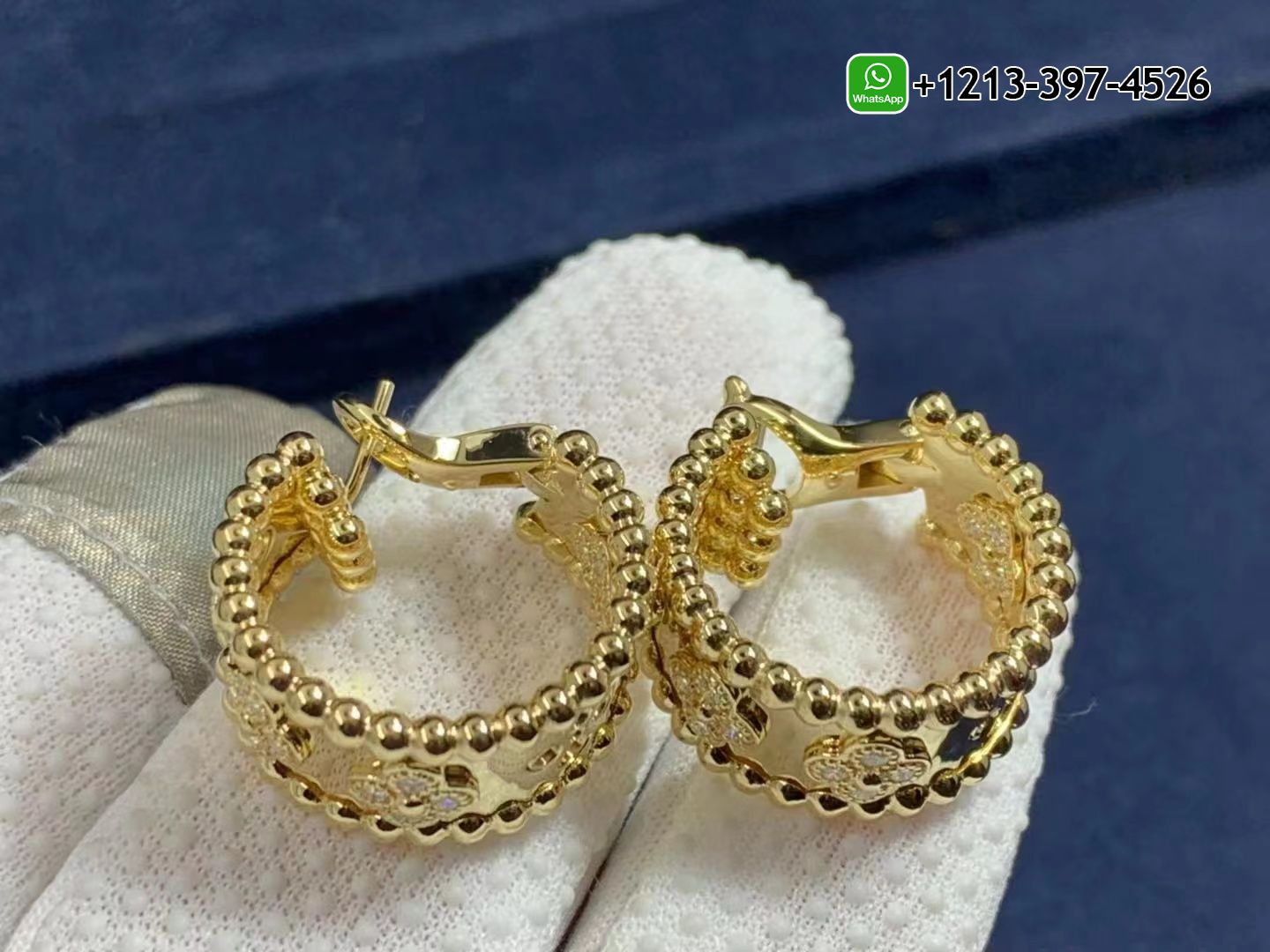 Van-Cleef-Arpels-18K-Yellow-Gold-Perlee-Clovers-Diamonds-Hoop-Earrings-VCARO3YE00-5.jpg Best Quality 1:1 Van Cleef & Arpels 18K Yellow Gold Perlée Clovers Diamonds Hoop Earrings - High Quality 18k Gold and Diamond Luxury Distinctive Collection Designer Jewelry Customized Factory Price - Image 6
