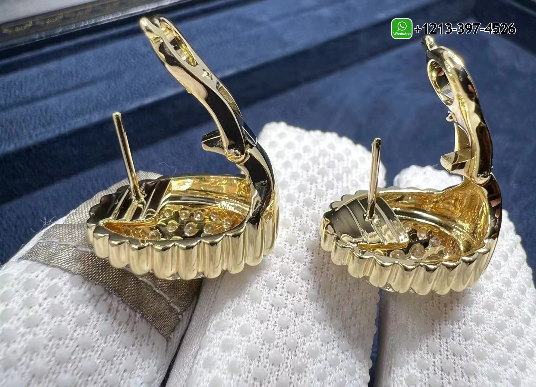 Van-Cleef-Arpels-18K-Yellow-Gold-Perlee-Diamonds-Pave-Earrings-VCARP7UW00-4.jpg Best Sellers 1:1 Quality Cheap Custom Made Van Cleef & Arpels 18K Yellow Gold Perlée Diamonds Pavé Earrings - High Quality 18k Gold and Diamond Luxury Distinctive Collection Designer Jewelry Customized Factory Price - Image 8