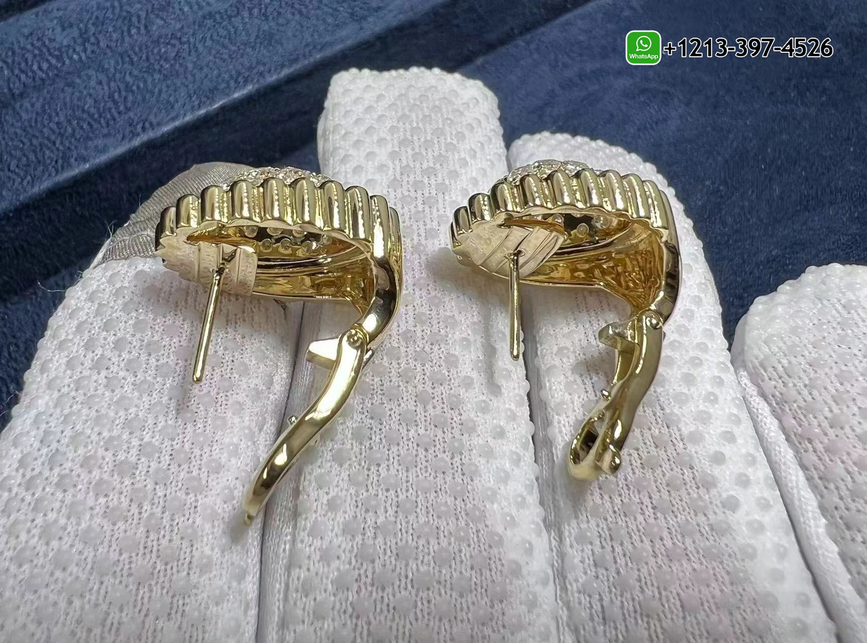Van-Cleef-Arpels-18K-Yellow-Gold-Perlee-Diamonds-Pave-Earrings-VCARP7UW00-5.jpg Best Sellers 1:1 Quality Cheap Custom Made Van Cleef & Arpels 18K Yellow Gold Perlée Diamonds Pavé Earrings - High Quality 18k Gold and Diamond Luxury Distinctive Collection Designer Jewelry Customized Factory Price - Image 9