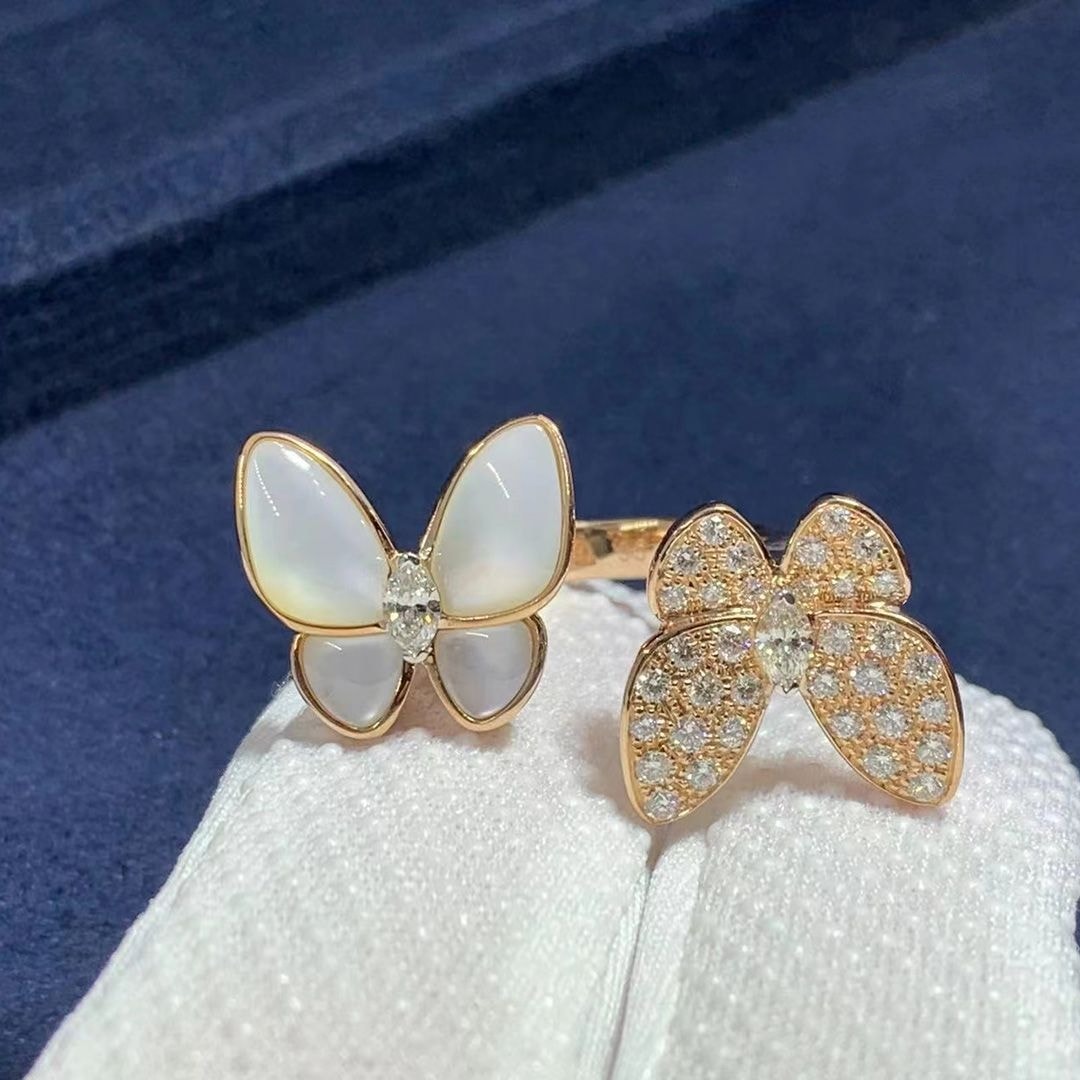 van cleef arpels 18k rose gold diamond and mother of pearl two butterfly between the finger ring vcaro7al00