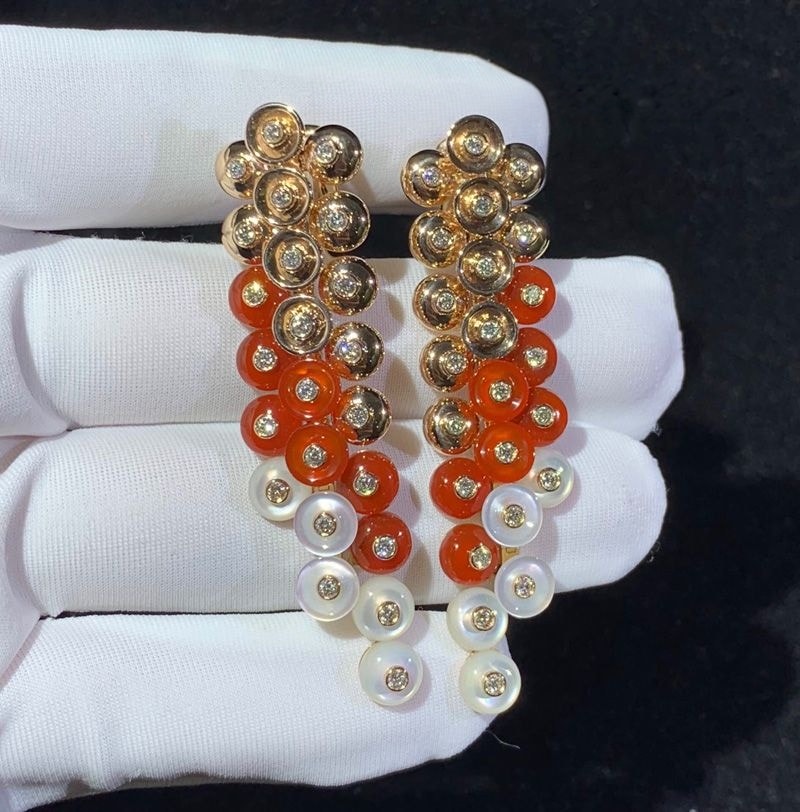 van cleef arpels 18k rose gold mother of pearl carnelian diamonds bouton dor earrings vcaro77300 5