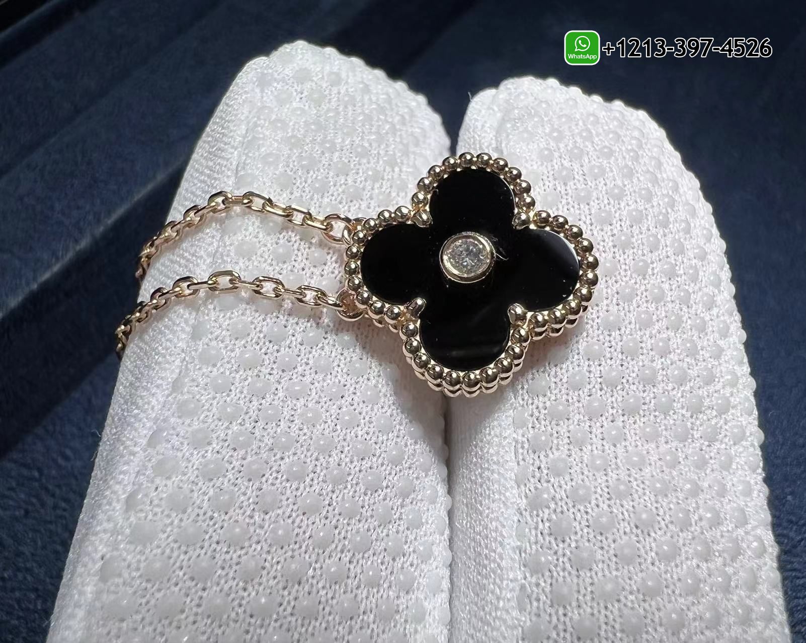 Van-Cleef-Arpels-18k-Rose-Gold-Onyx-Diamond-Vintage-Alhambra-Pendant-Necklace-3.jpg 1:1 Quality Van Cleef & Arpels 18k Rose Gold Onyx Diamond Vintage Alhambra Pendant Necklace Replica - High Quality 18k Gold and Diamond Luxury Distinctive Collection Designer Jewelry Customized Factory Price - Image 4