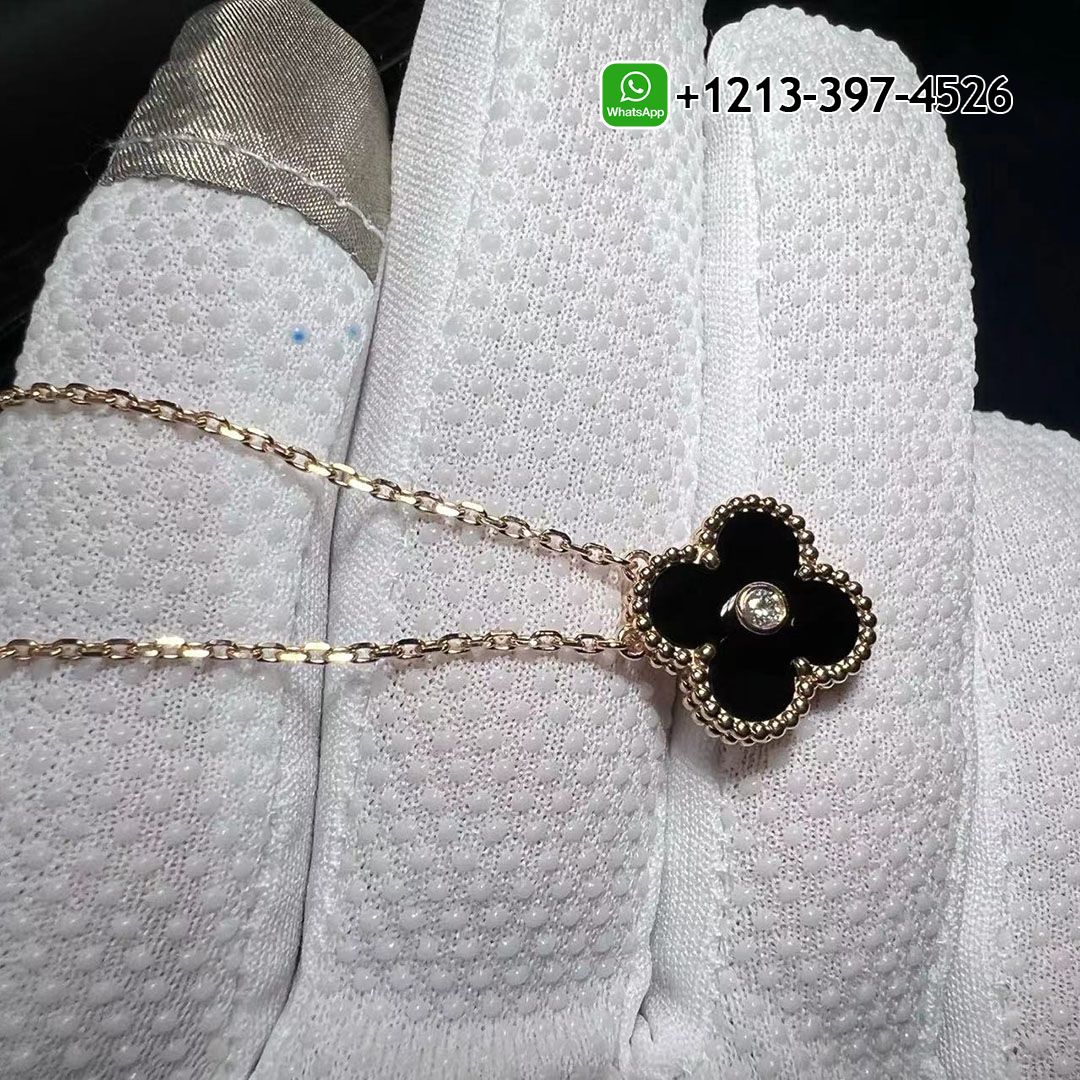 1:1 Quality Van Cleef & Arpels 18k Rose Gold Onyx Diamond Vintage Alhambra Pendant Necklace Replica - High Quality 18k Gold and Diamond Luxury Distinctive Collection Designer Jewelry Customized Factory Price