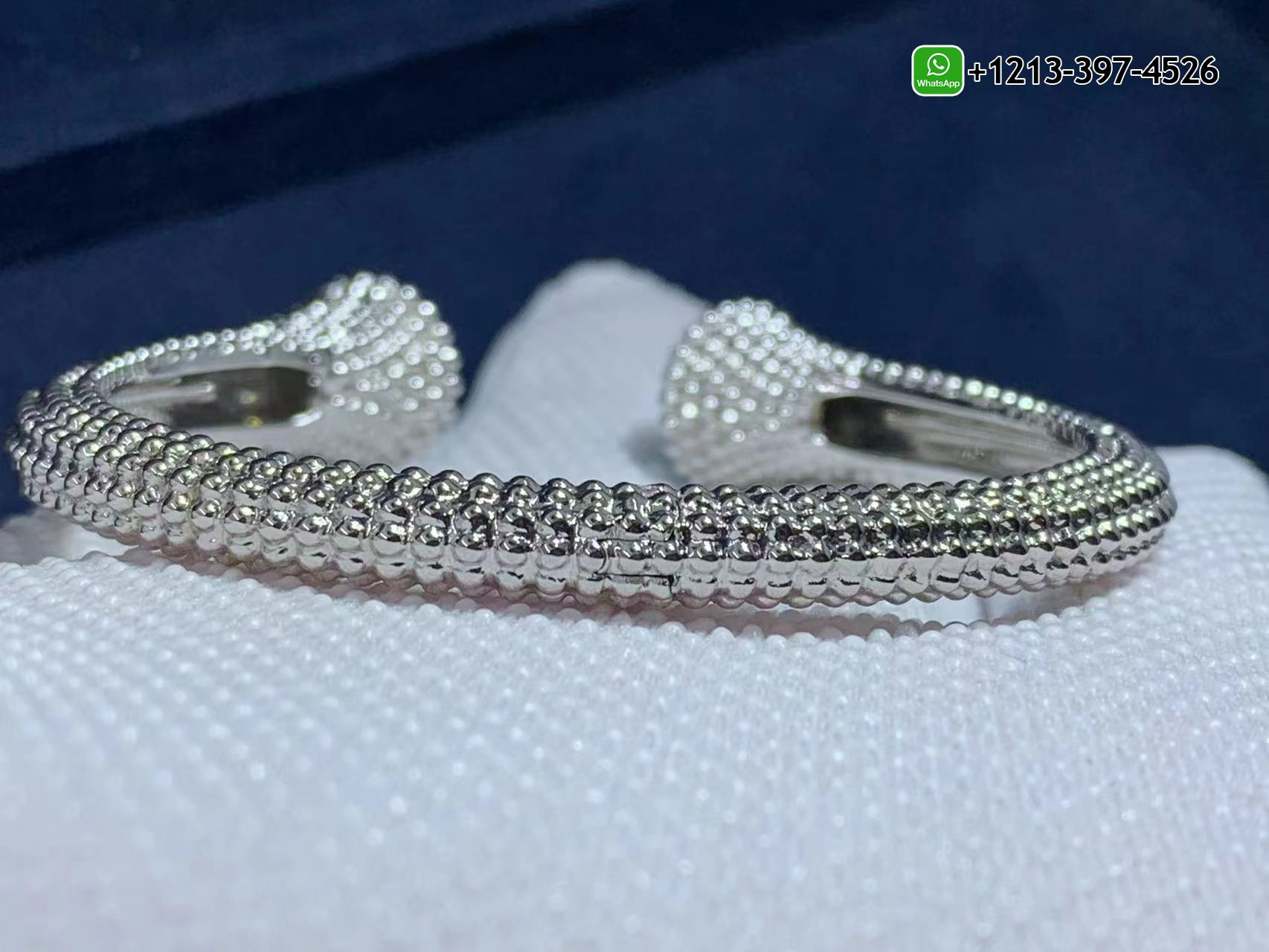 Van-Cleef-Arpels-18k-White-Gold-Turquoise-Diamond-Perlee-Couleurs-Bracelet-VCARP27800-12.jpg Custom Made Best Quality 1:1 Cheap Van Cleef & Arpels 18k White Gold Turquoise Diamond Perlée Couleurs Bracelet - High Quality 18k Gold and Diamond Luxury Distinctive Collection Designer Jewelry Customized Factory Price - Image 12