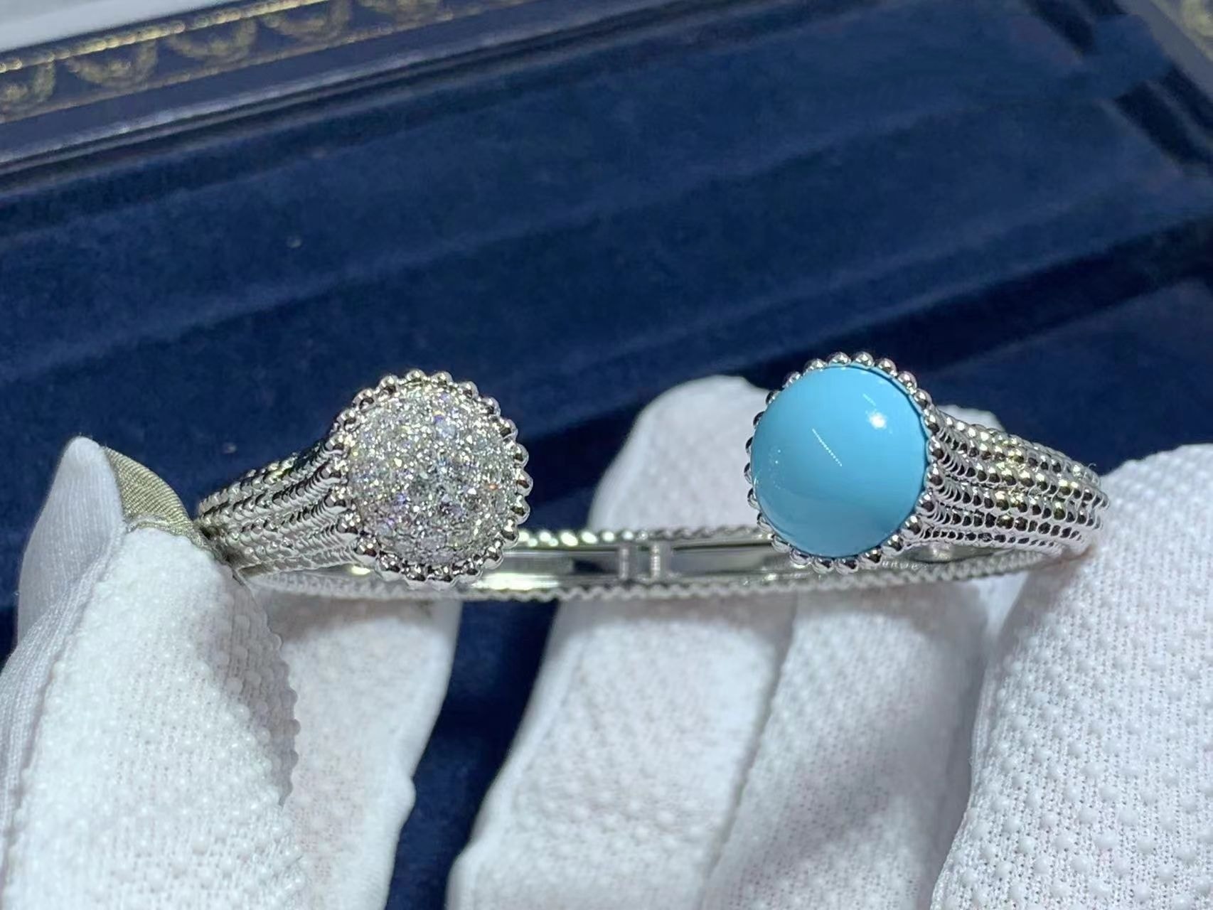 van cleef arpels 18k white gold turquoise diamond perlee couleurs bracelet vcarp27800 7