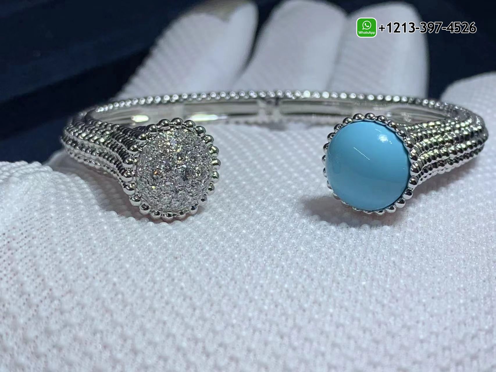 Van-Cleef-Arpels-18k-White-Gold-Turquoise-Diamond-Perlee-Couleurs-Bracelet-VCARP27800-9.jpg Custom Made Best Quality 1:1 Cheap Van Cleef & Arpels 18k White Gold Turquoise Diamond Perlée Couleurs Bracelet - High Quality 18k Gold and Diamond Luxury Distinctive Collection Designer Jewelry Customized Factory Price - Image 9