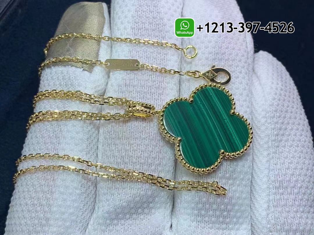 Van-Cleef-Arpels-18k-Yellow-Gold-Malachite-1-Motif-Magic-Alhambra-Necklace-VCARO3MG00-3.jpg Custom Made Best Quality 1:1 Van Cleef & Arpels 18k Yellow Gold Malachite 1 Motif Magic Alhambra Necklace - High Quality 18k Gold and Diamond Luxury Distinctive Collection Designer Jewelry Customized Factory Price - Image 4