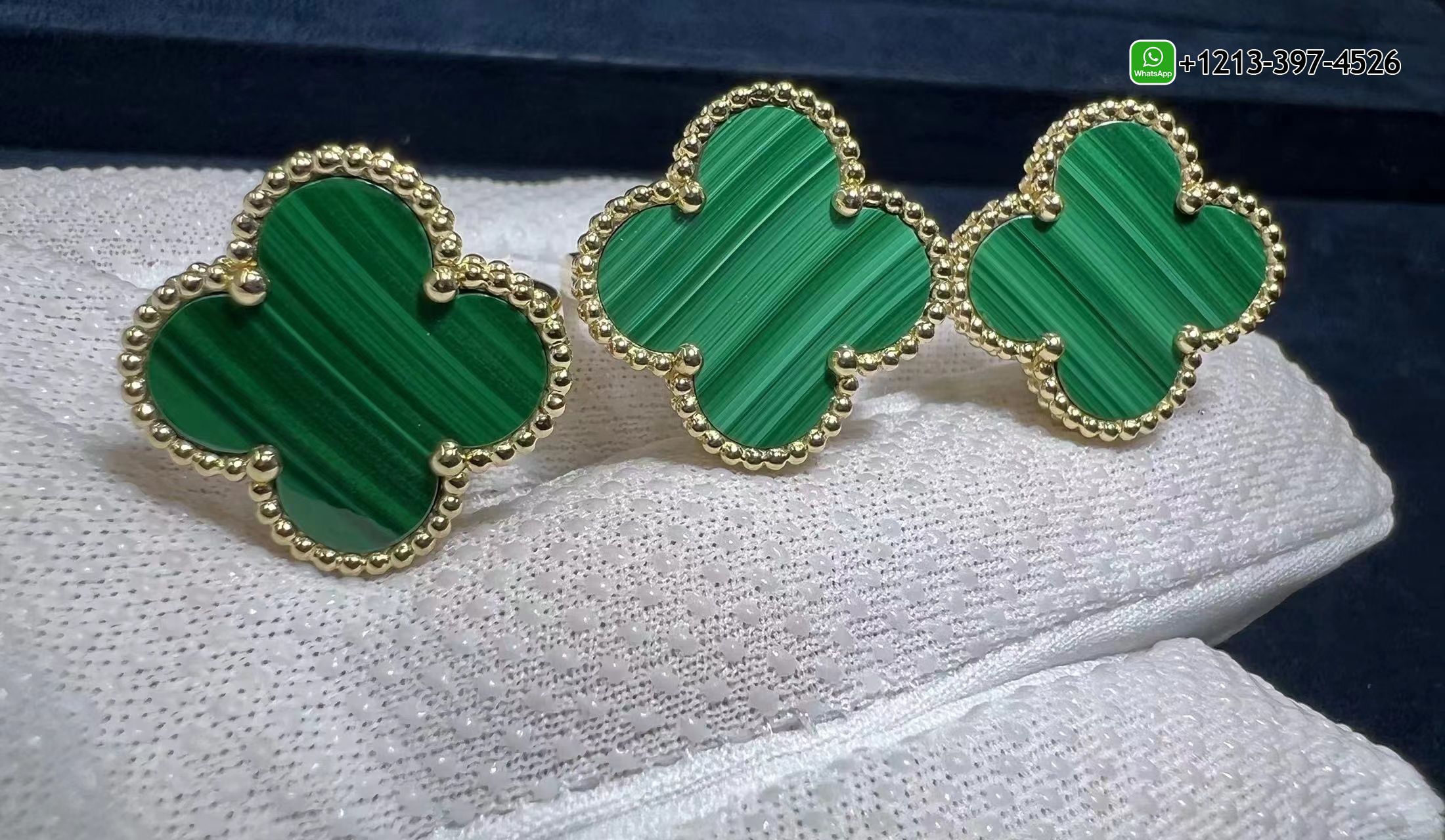 Van-Cleef-Arpels-18k-Yellow-Gold-Malachite-Magic-Alhambra-Ring-VCARO3AV00-4.jpg Custom Made Best Sellers Quality 1:1 Copy Van Cleef & Arpels 18k Yellow Gold Malachite Magic Alhambra Ring - High Quality 18k Gold and Diamond Luxury Distinctive Collection Designer Jewelry Customized Factory Price - Image 5