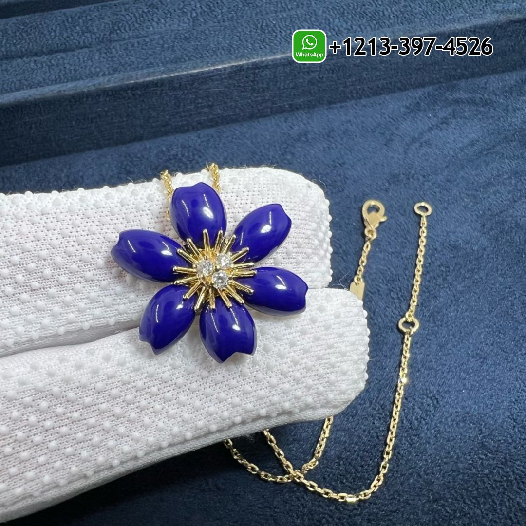Van-Cleef-Arpels-18k-Yellow-Gold-MiNi-Model-Lapis-Lazuli-Flower-Rose-de-Noel-Pendant-Necklace-VCARP7T200-6.jpg Custom Made Best Sellers Quality 1:1 Van Cleef & Arpels 18k Yellow Gold MiNi Model Lapis Lazuli Flower Rose de Noel Pendant Necklace - High Quality 18k Gold and Diamond Luxury Distinctive Collection Designer Jewelry Customized Factory Price - Image 7