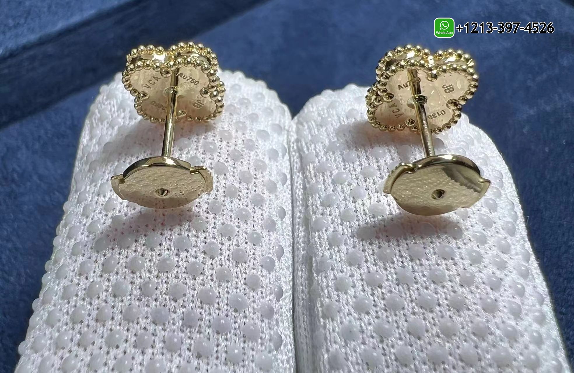 Van-Cleef-Arpels-18k-Yellow-Gold-Sweet-Alhambra-Onyx-Earstud-Earrings-VCARA44900-3.jpg Best Sellers 1:1 Quality Cheap Custom Made Van Cleef & Arpels 18k Yellow Gold Sweet Alhambra Onyx Earstud Earrings - High Quality 18k Gold and Diamond Luxury Distinctive Collection Designer Jewelry Customized Factory Price - Image 4