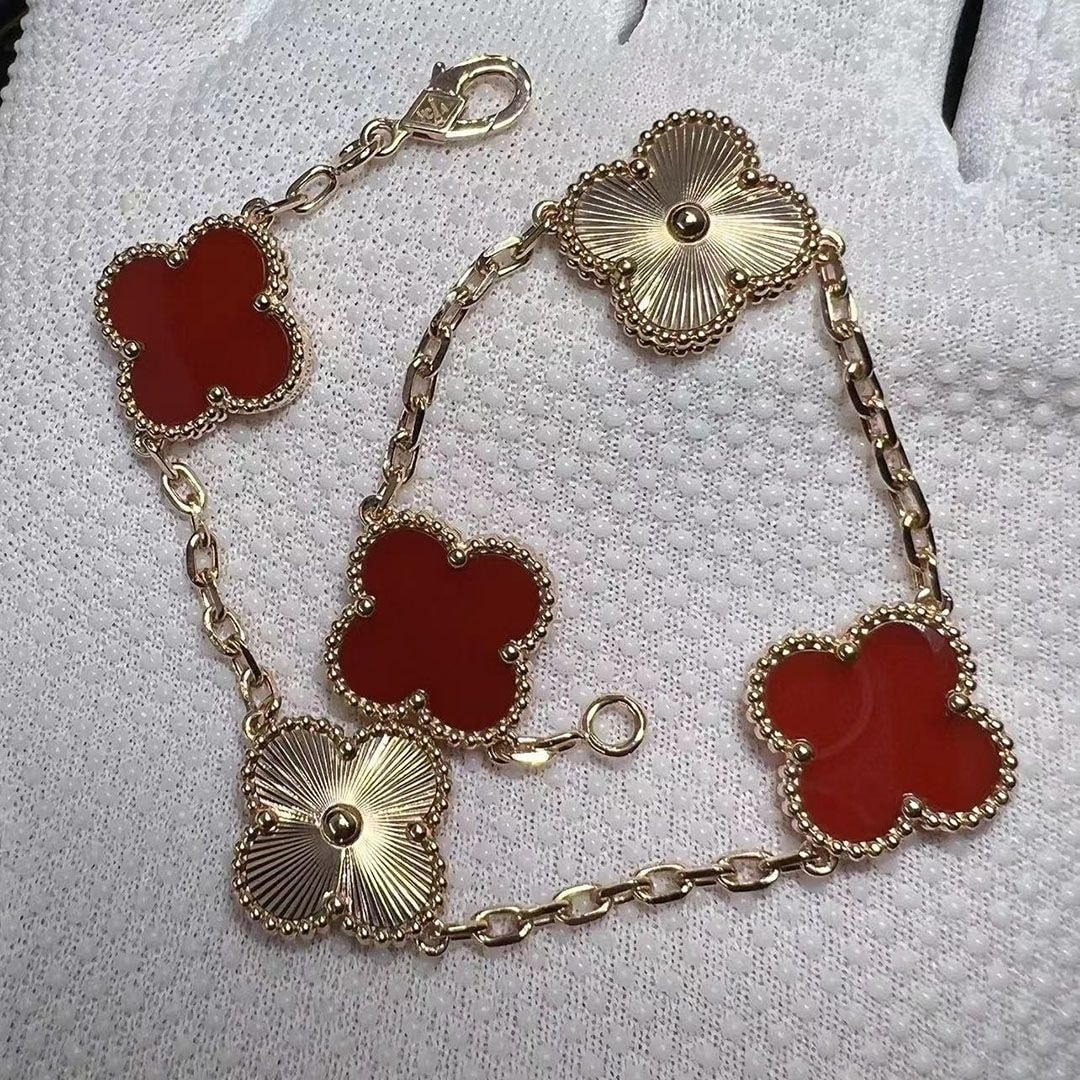 van cleef arpels carnelian and guilloche 18k rose gold 5 motifs vintage alhambra bracelet vcarp7rp00
