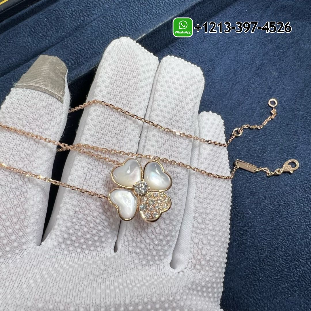 Van-Cleef-Arpels-Cosmos-18K-Rose-Gold-Diamond-Mother-of-Pearl-Medium-Model-Clip-Pendant-Necklace-VCARO5BV00-4.jpg Van Cleef & Arpels Cosmos 18K Rose Gold Diamond Mother of Pearl Medium Model Clip Pendant Necklace VCARO5BV00 - High Quality 18k Gold and Diamond Luxury Distinctive Collection Designer Jewelry Customized Factory Price - Image 5