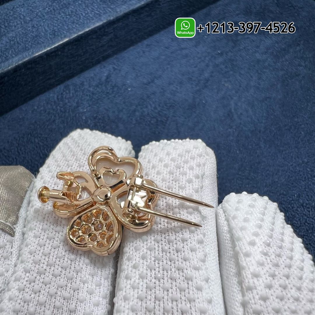 Van-Cleef-Arpels-Cosmos-18K-Rose-Gold-Diamond-Mother-of-Pearl-Medium-Model-Clip-Pendant-Necklace-VCARO5BV00-7.jpg Van Cleef & Arpels Cosmos 18K Rose Gold Diamond Mother of Pearl Medium Model Clip Pendant Necklace VCARO5BV00 - High Quality 18k Gold and Diamond Luxury Distinctive Collection Designer Jewelry Customized Factory Price - Image 8