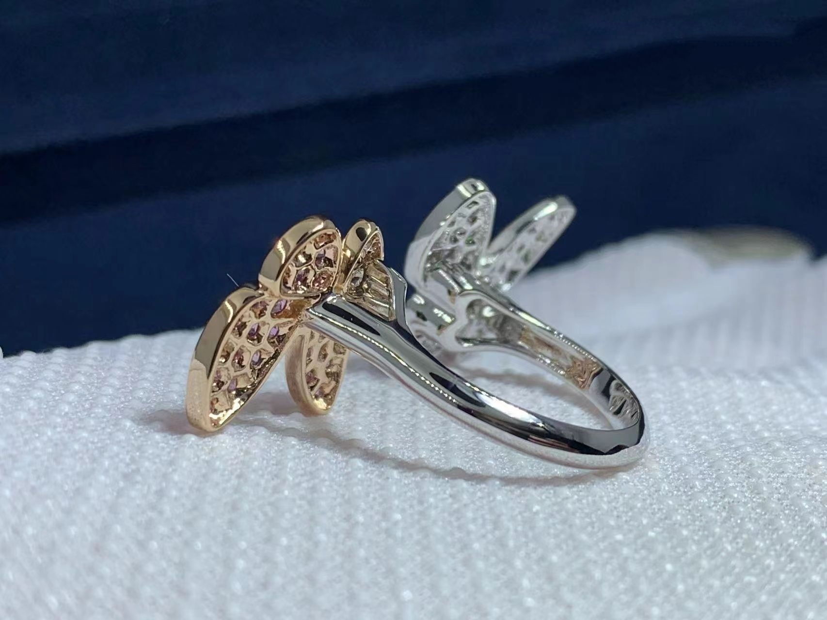 van cleef arpels diamond and pink sapphire two butterfly between the finger ring vcaro3m500 5