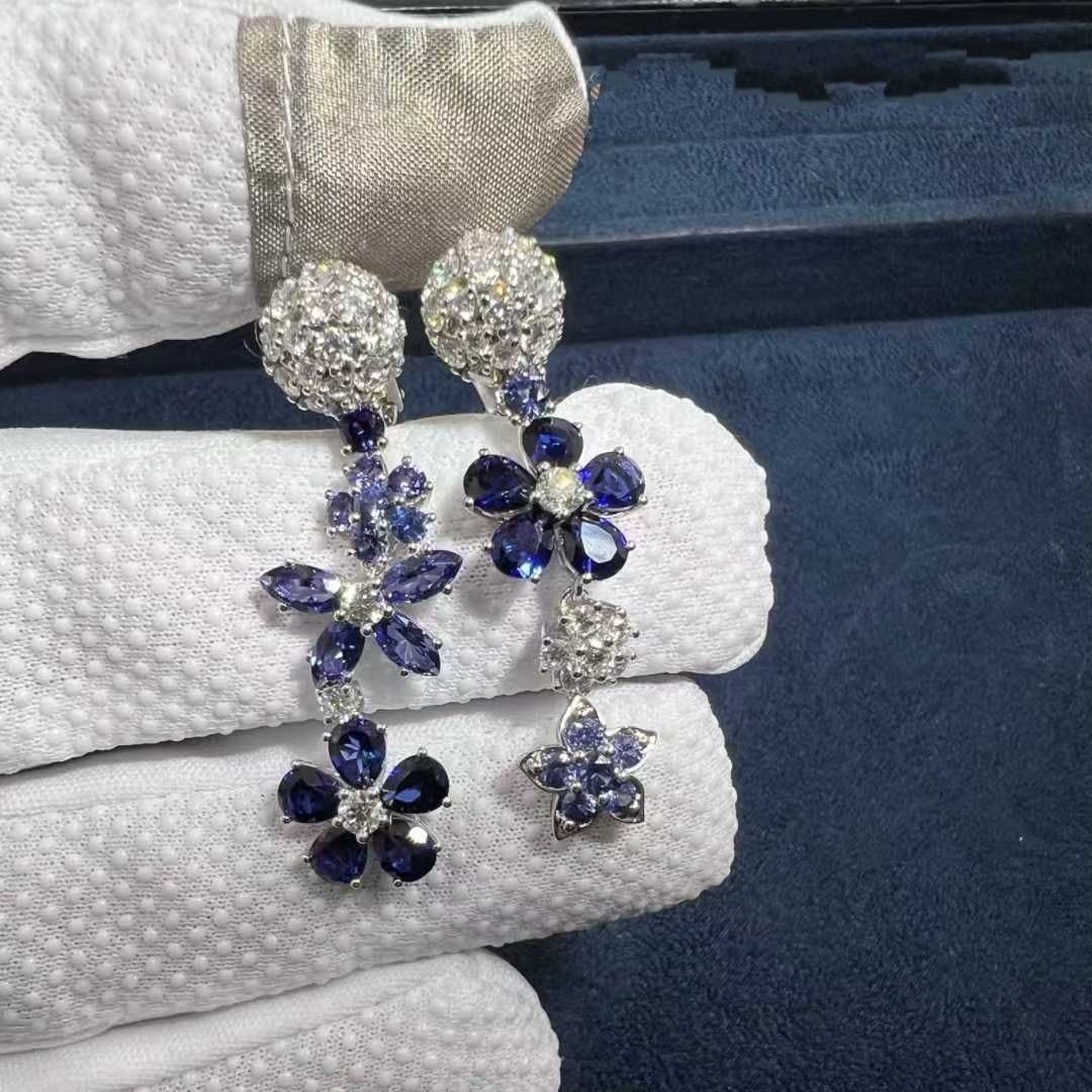 van cleef arpels folie des pres blue sapphire diamonds 18k white gold earrings vcarp05g00 2