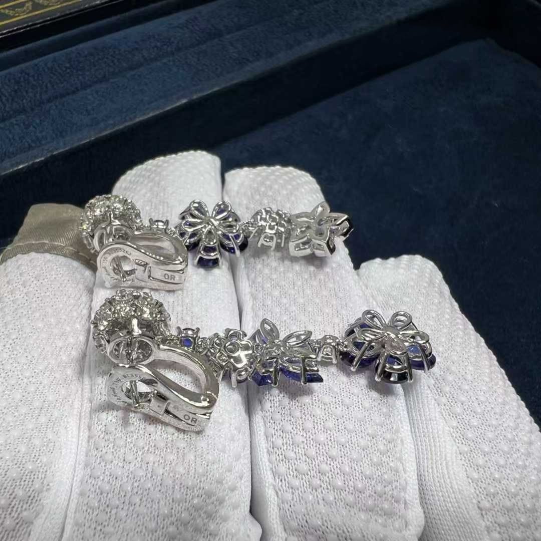 van cleef arpels folie des pres blue sapphire diamonds 18k white gold earrings vcarp05g00 6