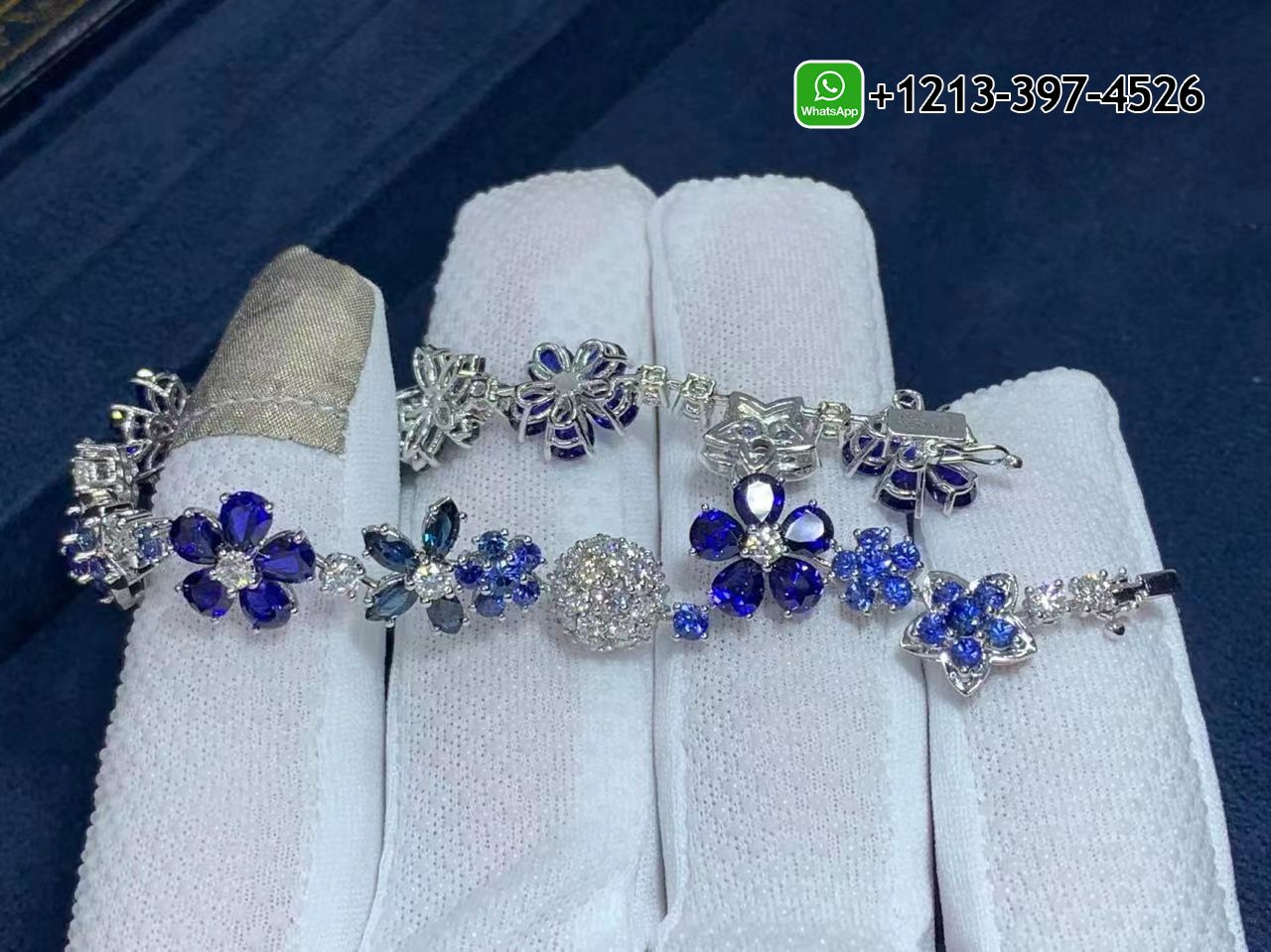 Van-Cleef-Arpels-Folie-des-pres-Diamond-Sapphire-Flower-18k-White-Gold-Bracelet-VCARP05A00-7.jpg Best Sellers 1:1 Quality Cheap Custom Made Van Cleef & Arpels Folie des pres Diamond Sapphire Flower 18k White Gold Bracelet - High Quality 18k Gold and Diamond Luxury Distinctive Collection Designer Jewelry Customized Factory Price - Image 8