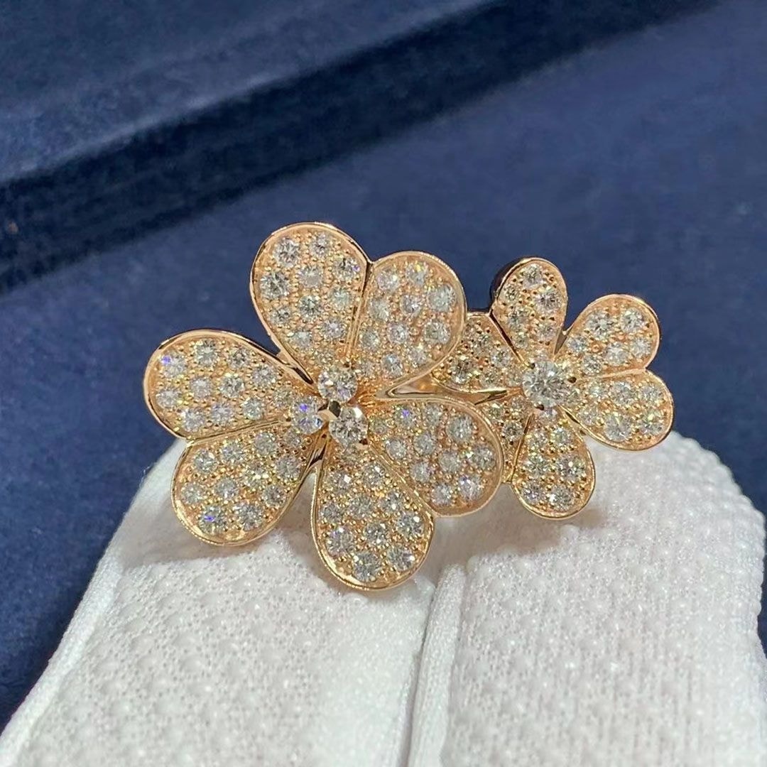 van cleef arpels frivole pave diamond 18k rose gold between the finger ring vcarp7rk00
