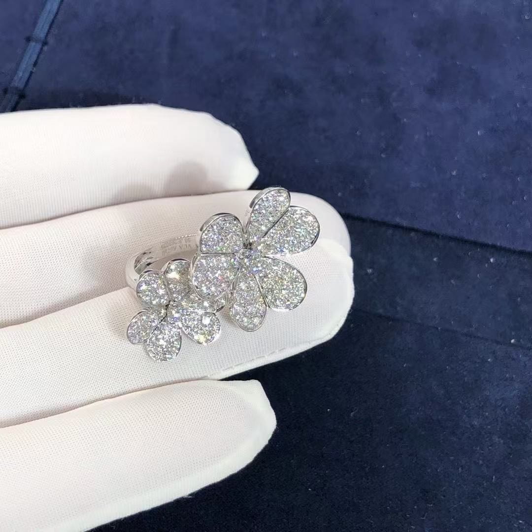 van cleef arpels frivole pave diamond 18k white gold between the finger ring vcarb67500 6