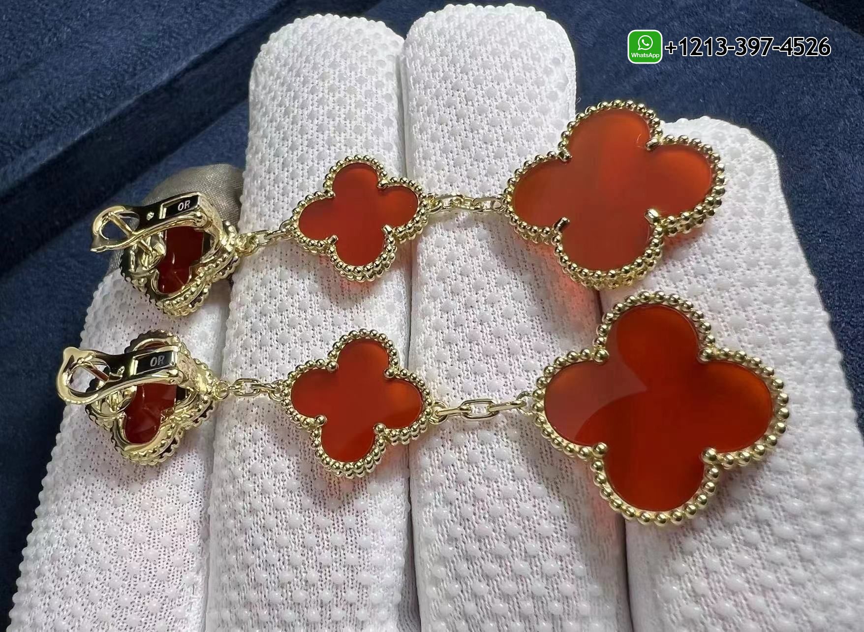 Van-Cleef-Arpels-Magic-Alhambra-18k-Yellow-Gold-Carnelian-3-Motifs-Earrings-1.jpg Custom Made Best Quality 1:1 Copy Van Cleef & Arpels Magic Alhambra 18k Yellow Gold Carnelian 3-Motifs Earrings - High Quality 18k Gold and Diamond Luxury Distinctive Collection Designer Jewelry Customized Factory Price - Image 5