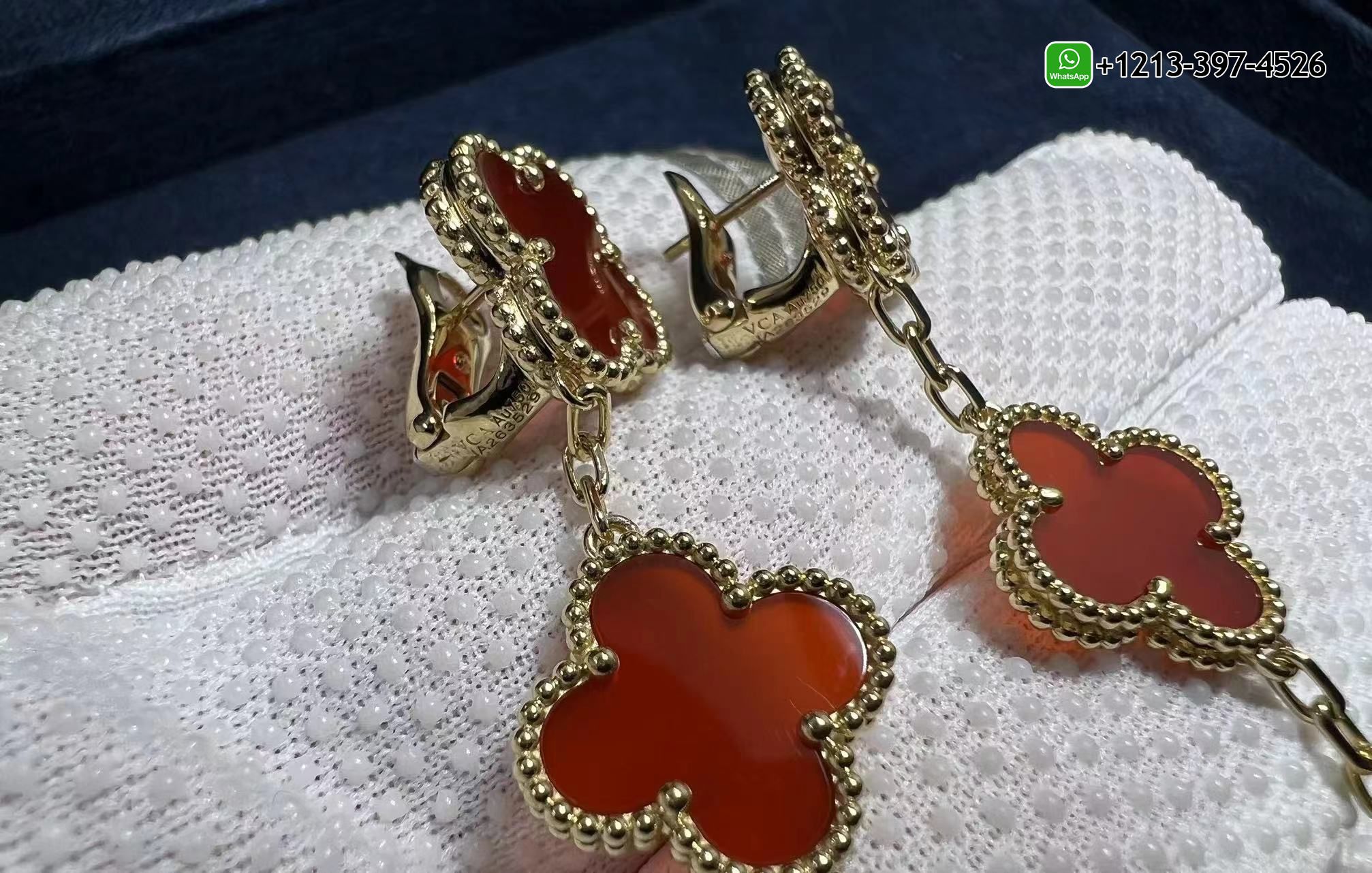 Van-Cleef-Arpels-Magic-Alhambra-18k-Yellow-Gold-Carnelian-3-Motifs-Earrings-4.jpg Custom Made Best Quality 1:1 Copy Van Cleef & Arpels Magic Alhambra 18k Yellow Gold Carnelian 3-Motifs Earrings - High Quality 18k Gold and Diamond Luxury Distinctive Collection Designer Jewelry Customized Factory Price - Image 7