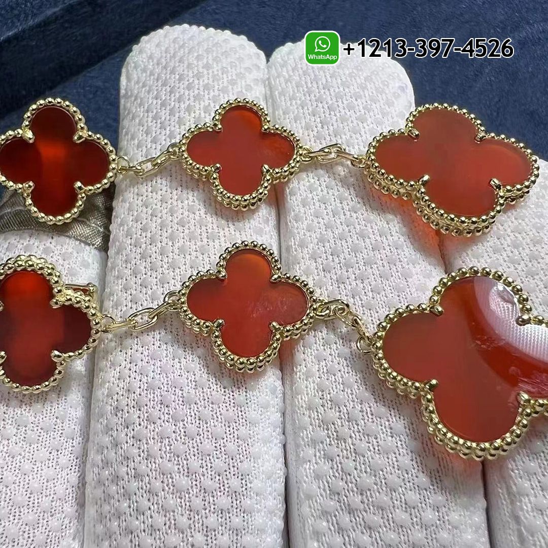 Van-Cleef-Arpels-Magic-Alhambra-18k-Yellow-Gold-Carnelian-3-Motifs-Earrings.jpg Custom Made Best Quality 1:1 Copy Van Cleef & Arpels Magic Alhambra 18k Yellow Gold Carnelian 3-Motifs Earrings - High Quality 18k Gold and Diamond Luxury Distinctive Collection Designer Jewelry Customized Factory Price