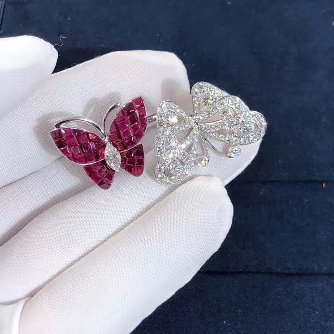 van cleef arpels mystery set ruby diamonds two flying butterfly between the finger ring vcarf27100