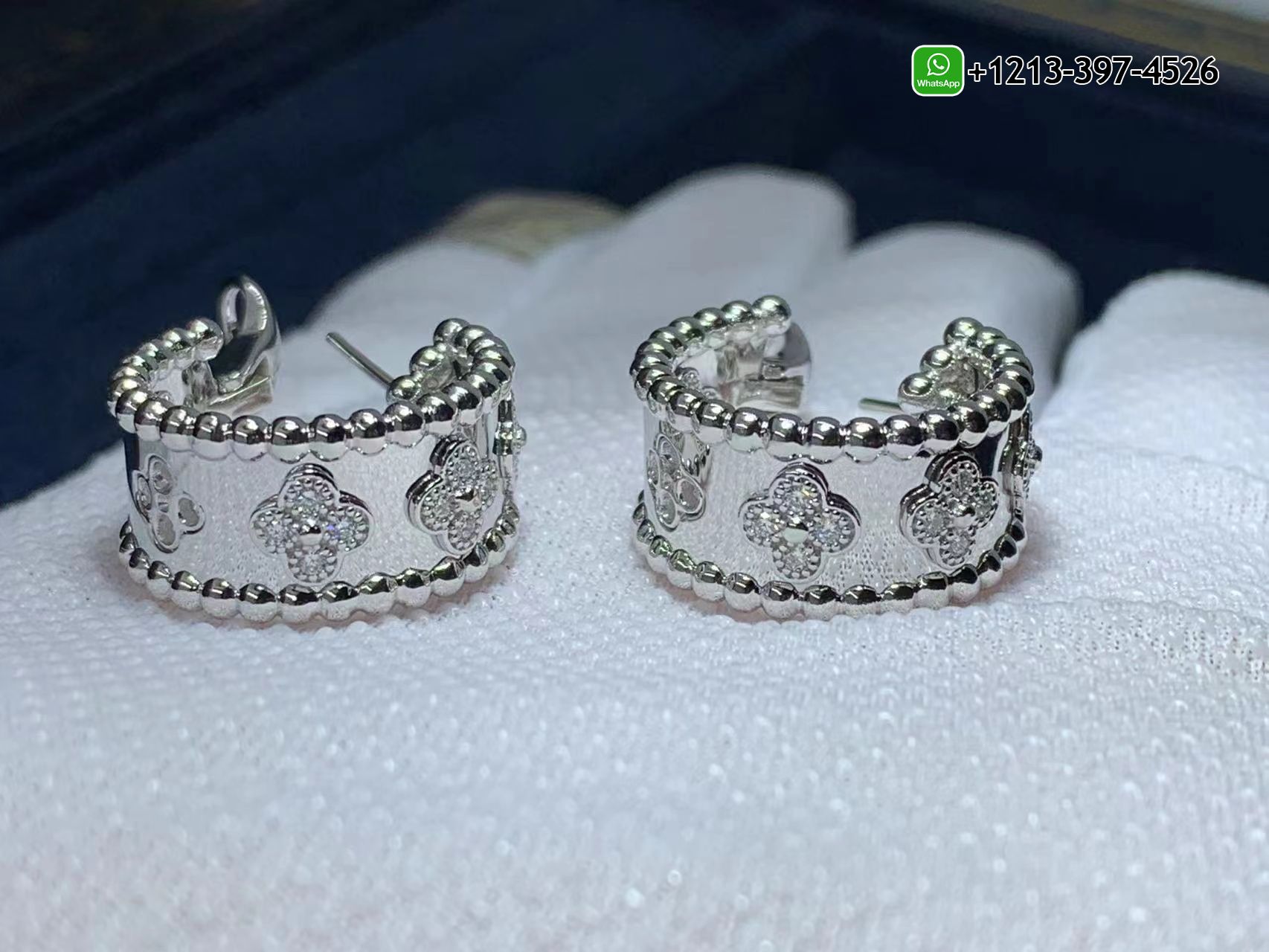 Van-Cleef-Arpels-Perlee-Clovers-18K-White-Gold-Diamond-Hoop-Earrings-VCARO2ML00-5.jpg Custom Made Best Quality 1:1 Van Cleef & Arpels Perlée Clovers 18K White Gold Diamond Hoop Earrings - High Quality 18k Gold and Diamond Luxury Distinctive Collection Designer Jewelry Customized Factory Price - Image 6