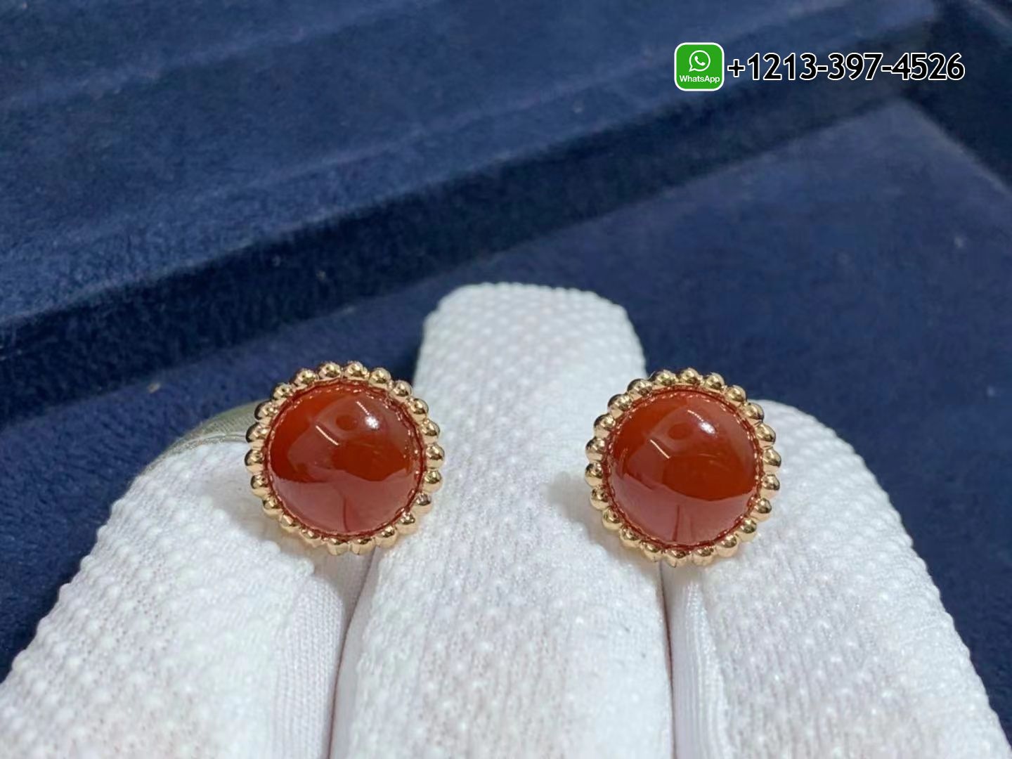 Van-Cleef-Arpels-Perlee-Couleurs-18K-Rose-Gold-Carnelian-Earrings-VCARP4E000-3.jpg Custom Made Best Quality 1:1 Cheap Van Cleef & Arpels Perlée Couleurs 18K Rose Gold Carnelian Earrings - High Quality 18k Gold and Diamond Luxury Distinctive Collection Designer Jewelry Customized Factory Price - Image 5
