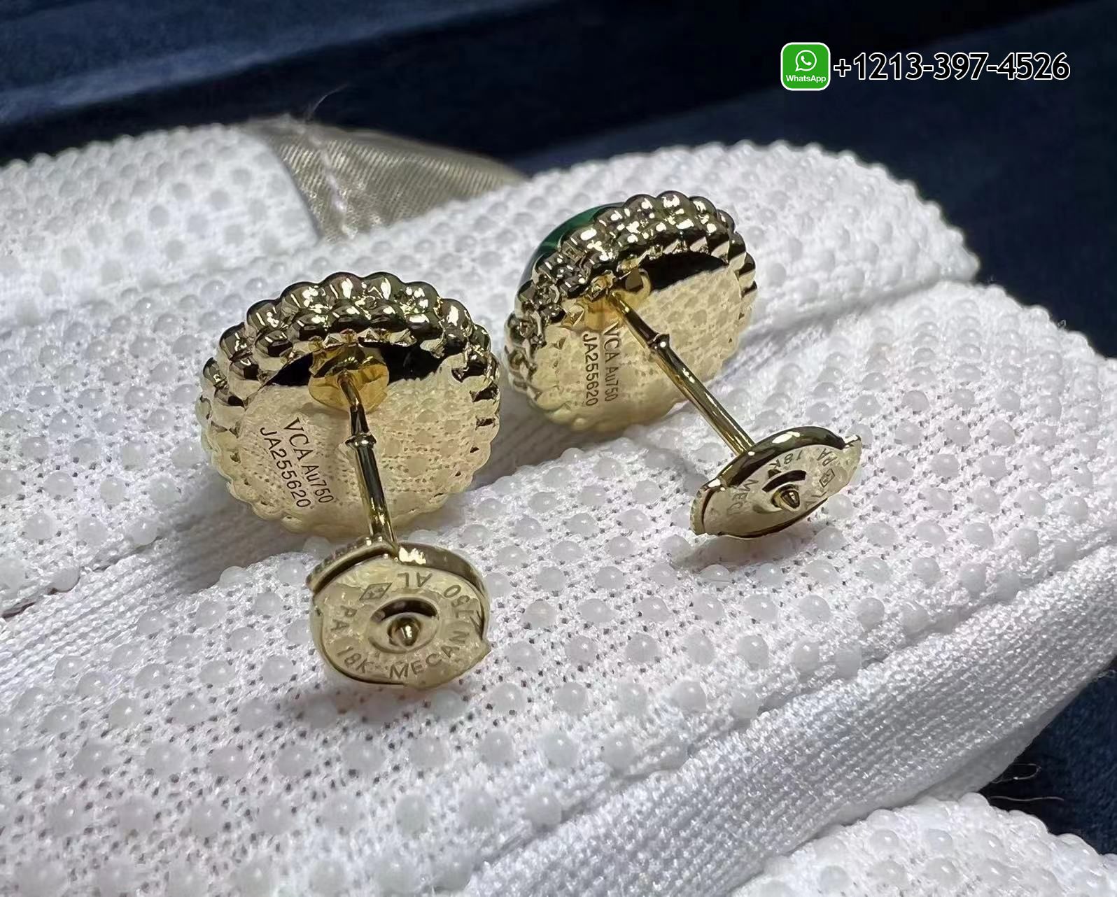 Van-Cleef-Arpels-Perlee-Couleurs-Malachite-18K-Yellow-Gold-Stud-Earrings-VCARP4DS00-4.jpg Best Sellers Quality 1:1 Copy Van Cleef & Arpels Perlée Couleurs Malachite 18K Yellow Gold Stud Earrings - High Quality 18k Gold and Diamond Luxury Distinctive Collection Designer Jewelry Customized Factory Price - Image 5