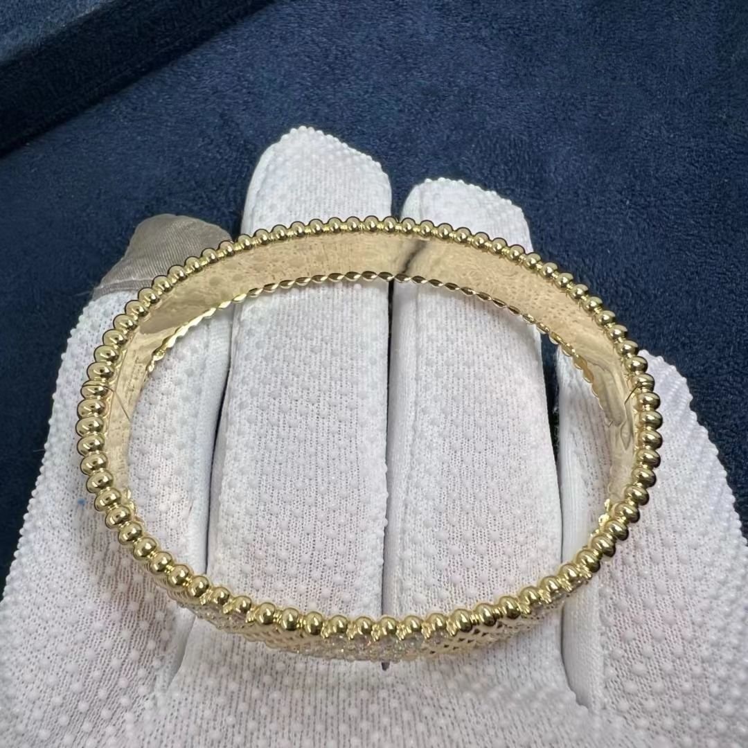 van cleef arpels perlee diamond 5 row 18k yellow gold medium model bracelet vcarpfye00 2