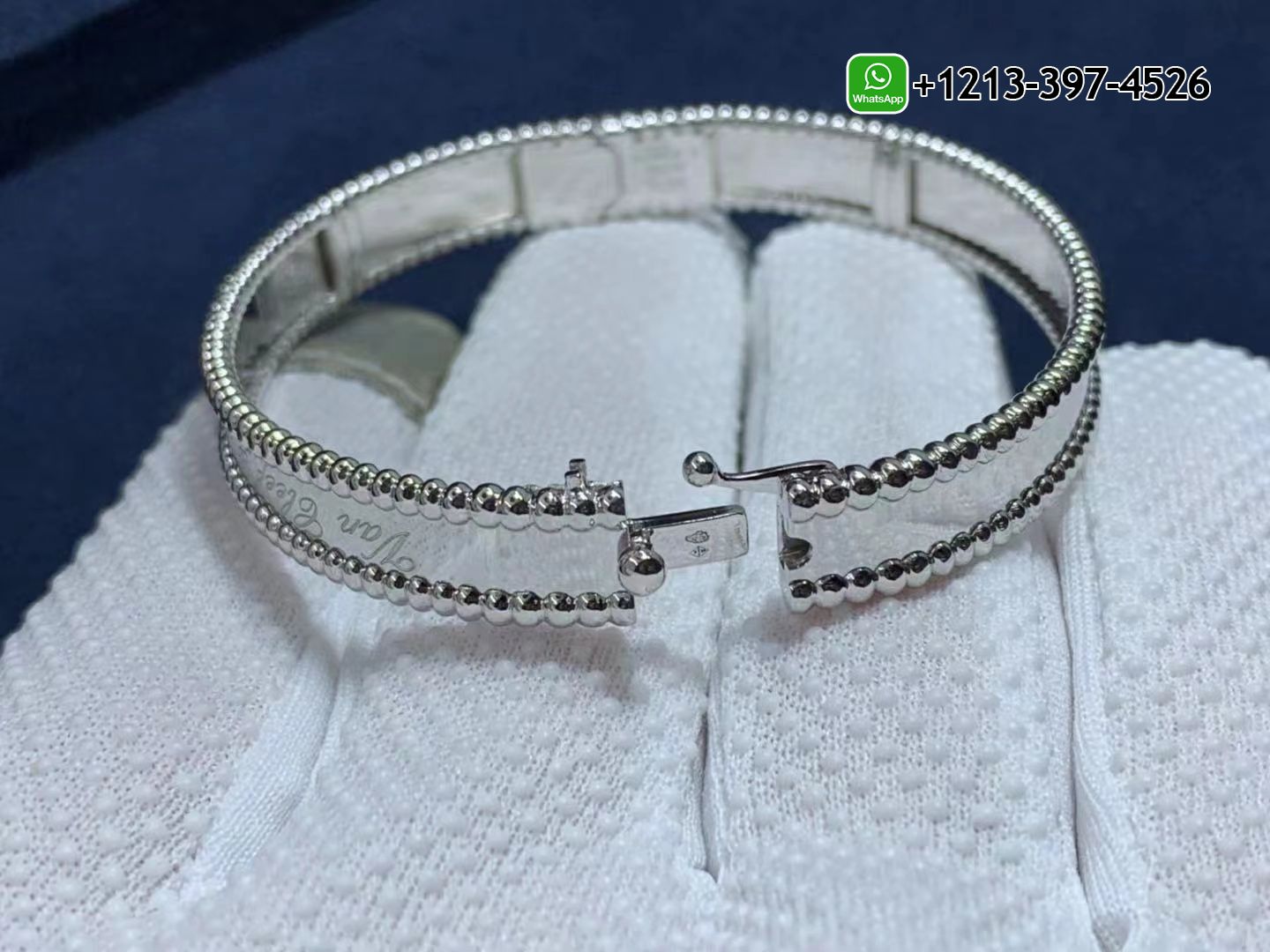 Van-Cleef-Arpels-Perlee-Signature-Pure-18k-White-Gold-Bracelet-VCARP3K800-5.jpg Custom Made Best Quality 1:1 Cheap Van Cleef & Arpels Perlée Signature Pure 18k White Gold Bracelet - High Quality 18k Gold and Diamond Luxury Distinctive Collection Designer Jewelry Customized Factory Price - Image 6