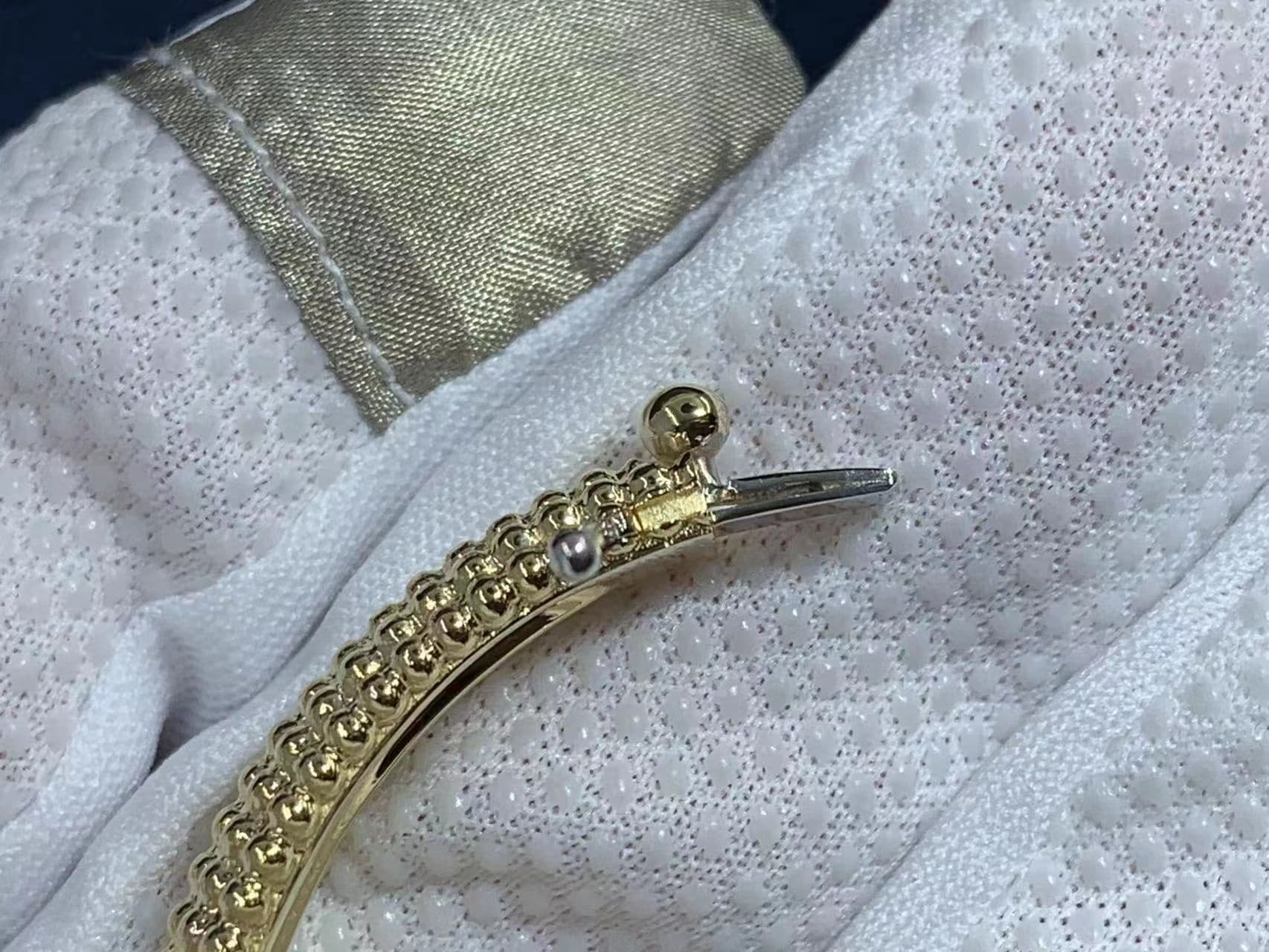 van cleef arpels pure 18k yellow gold perlee pearls of gold 5 row bracelet vcarp0x200 2
