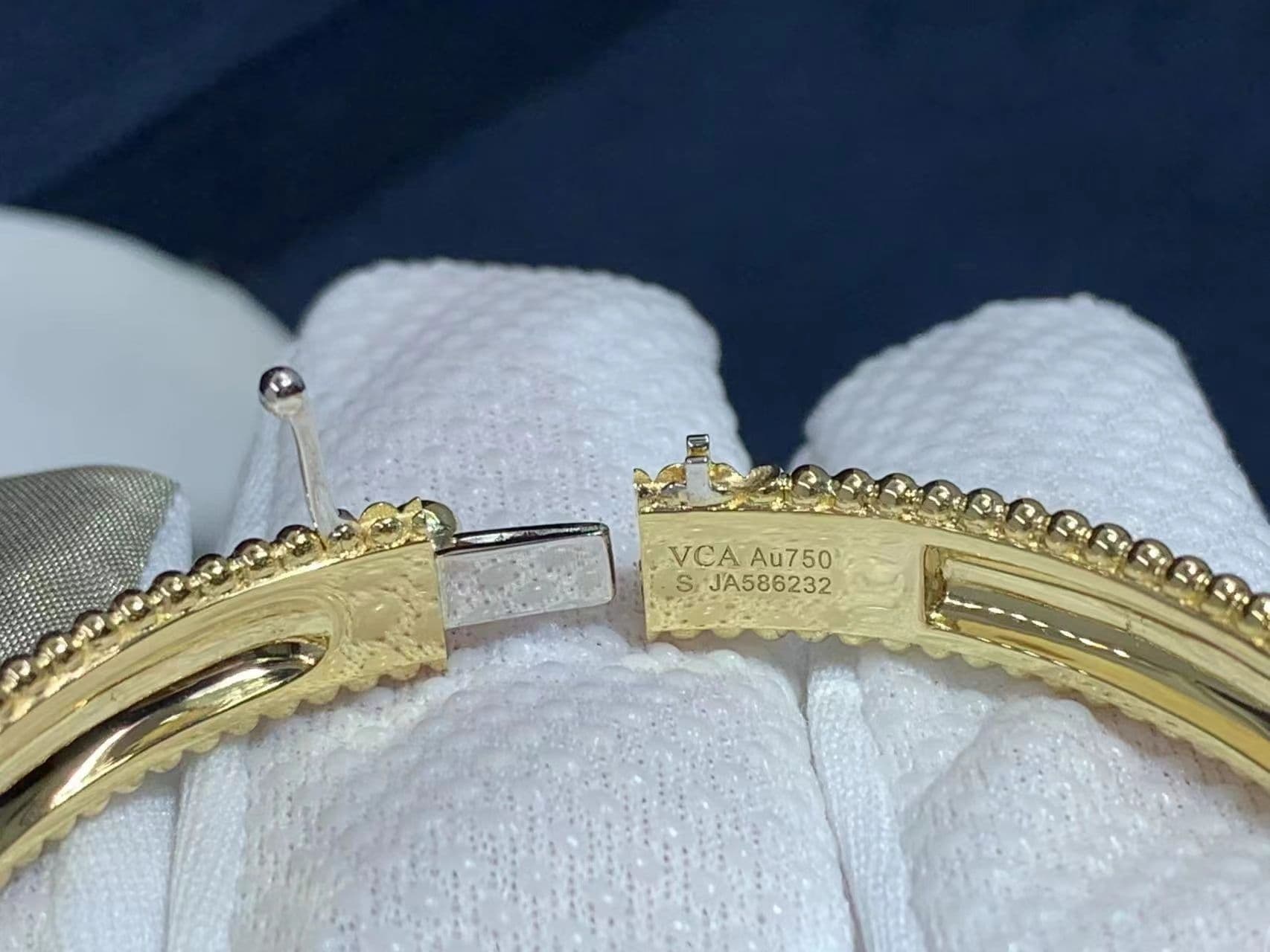 van cleef arpels pure 18k yellow gold perlee pearls of gold 5 row bracelet vcarp0x200 3