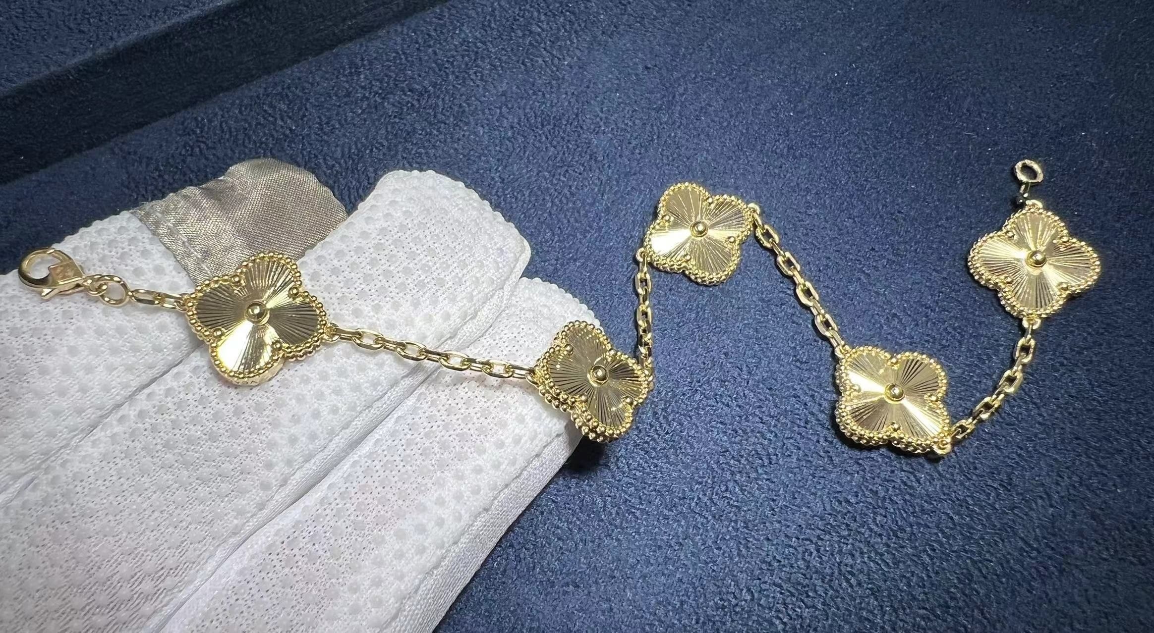 van cleef arpels vintage alhambra 5 motifs guilloche 18k yellow gold bracelet vcarp3jk00 2